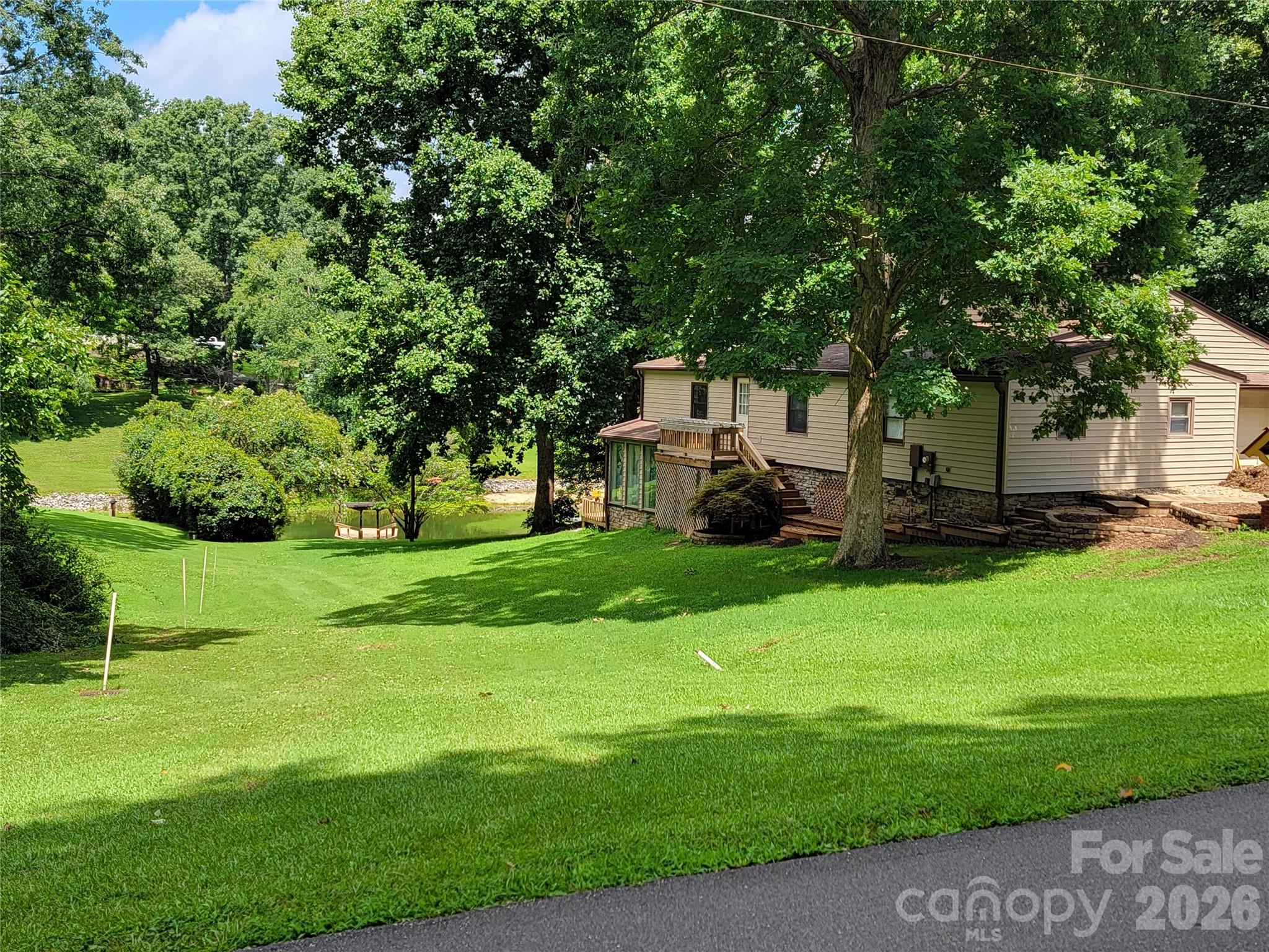 7224 Right Angle Street property