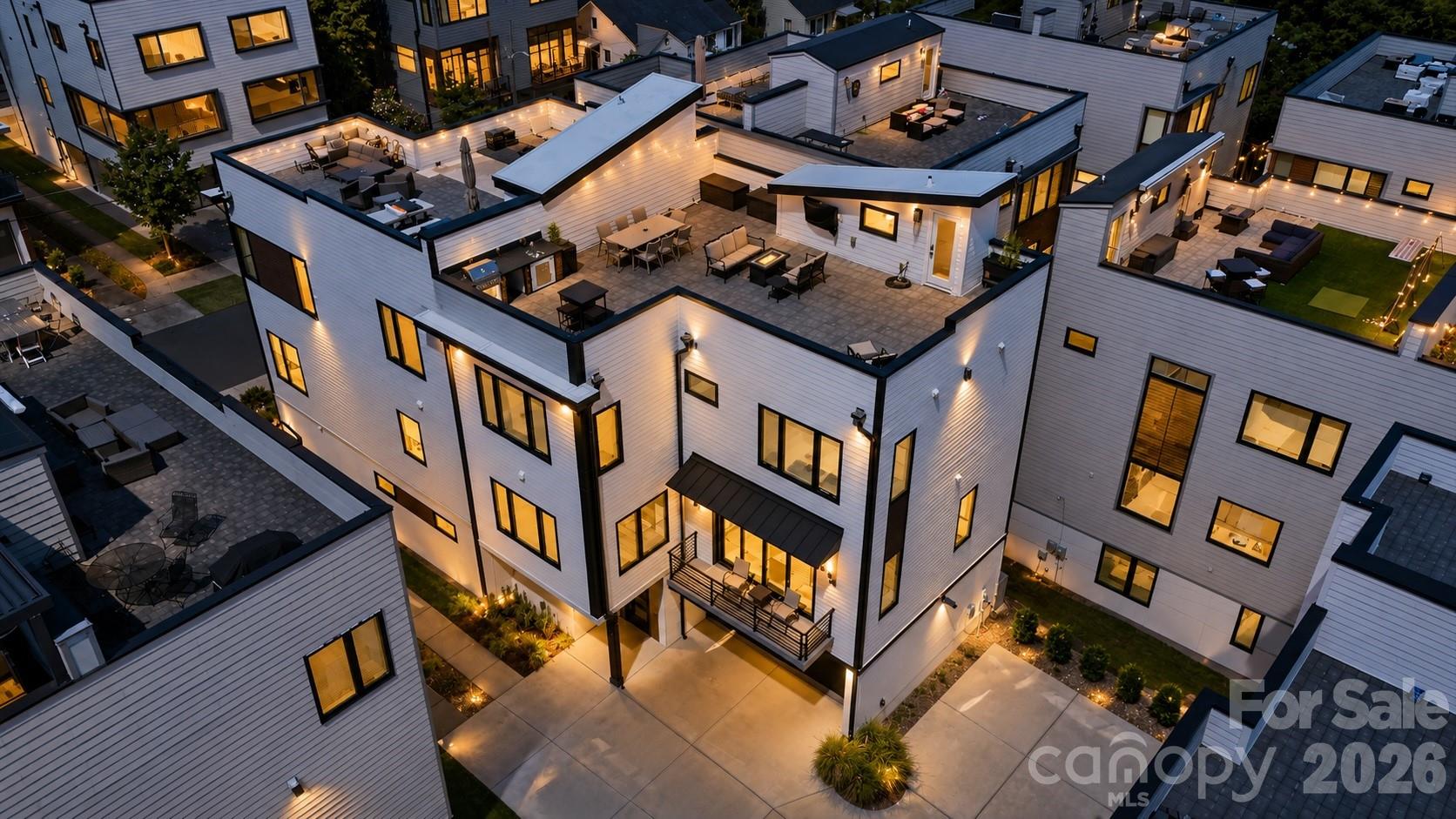 1004 Westbrook Drive