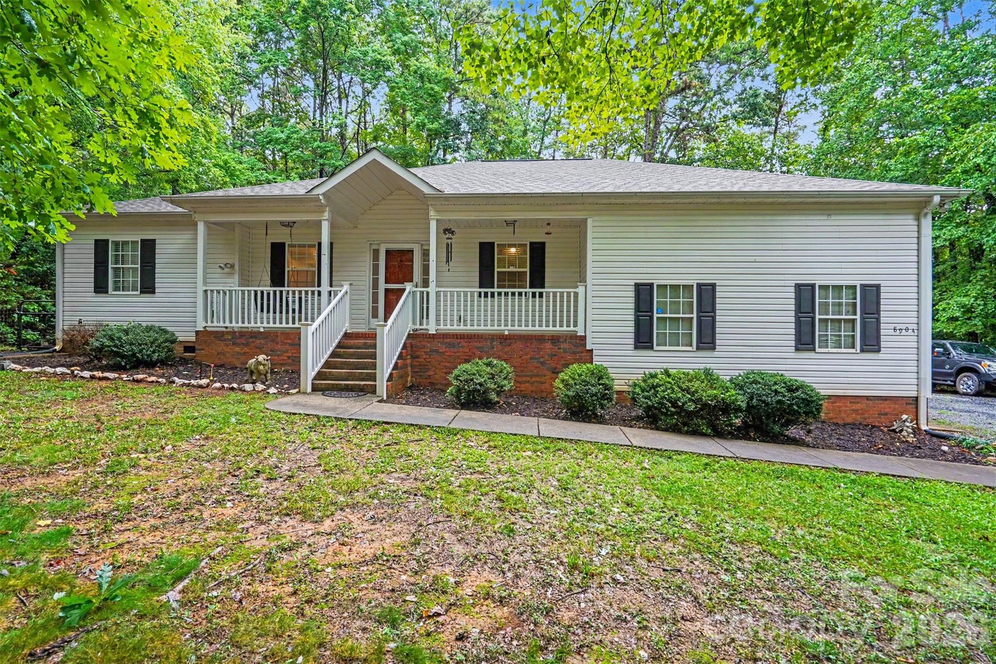 8904 Gosnell Drive