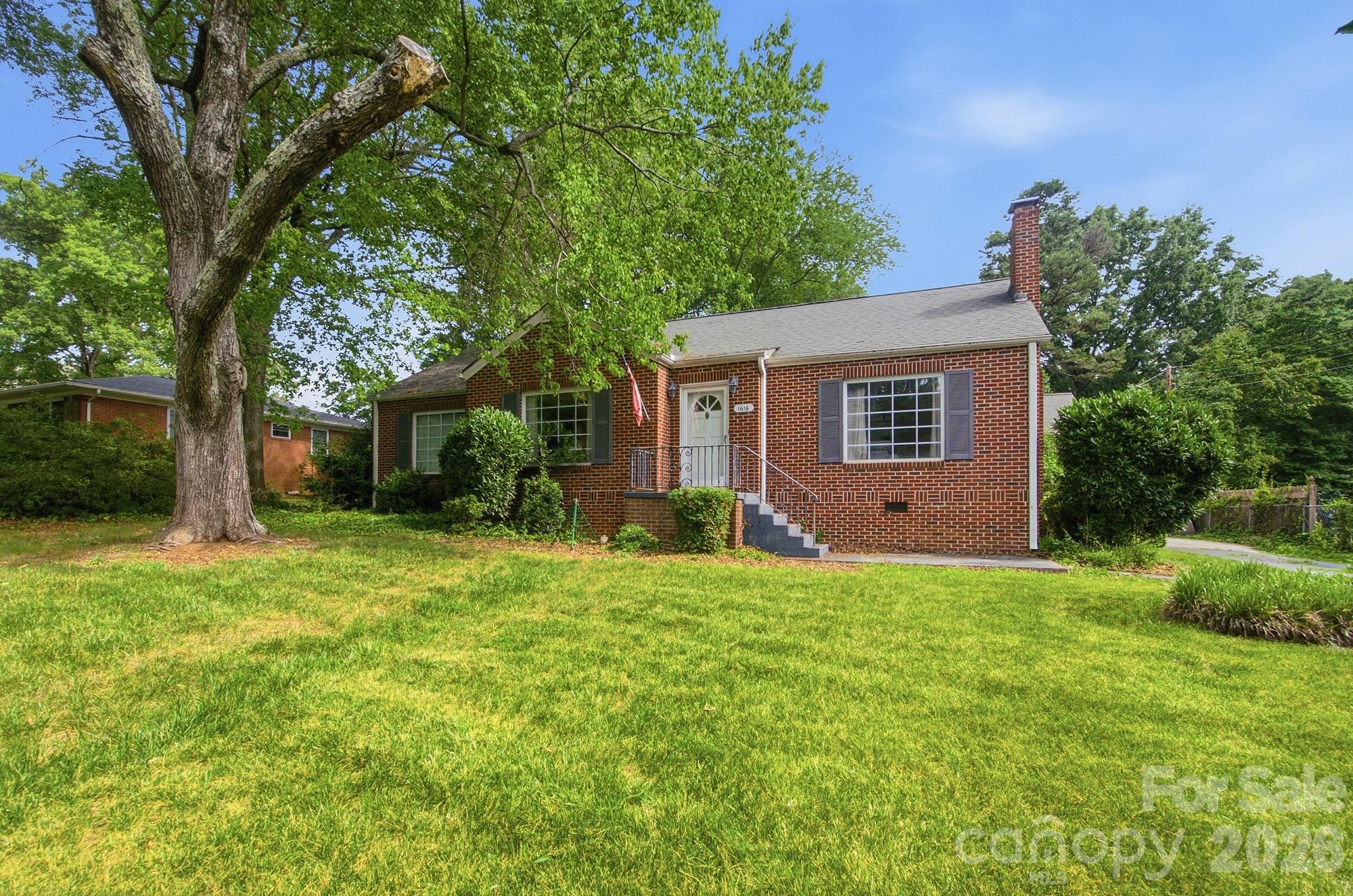 1616 Statesville Boulevard