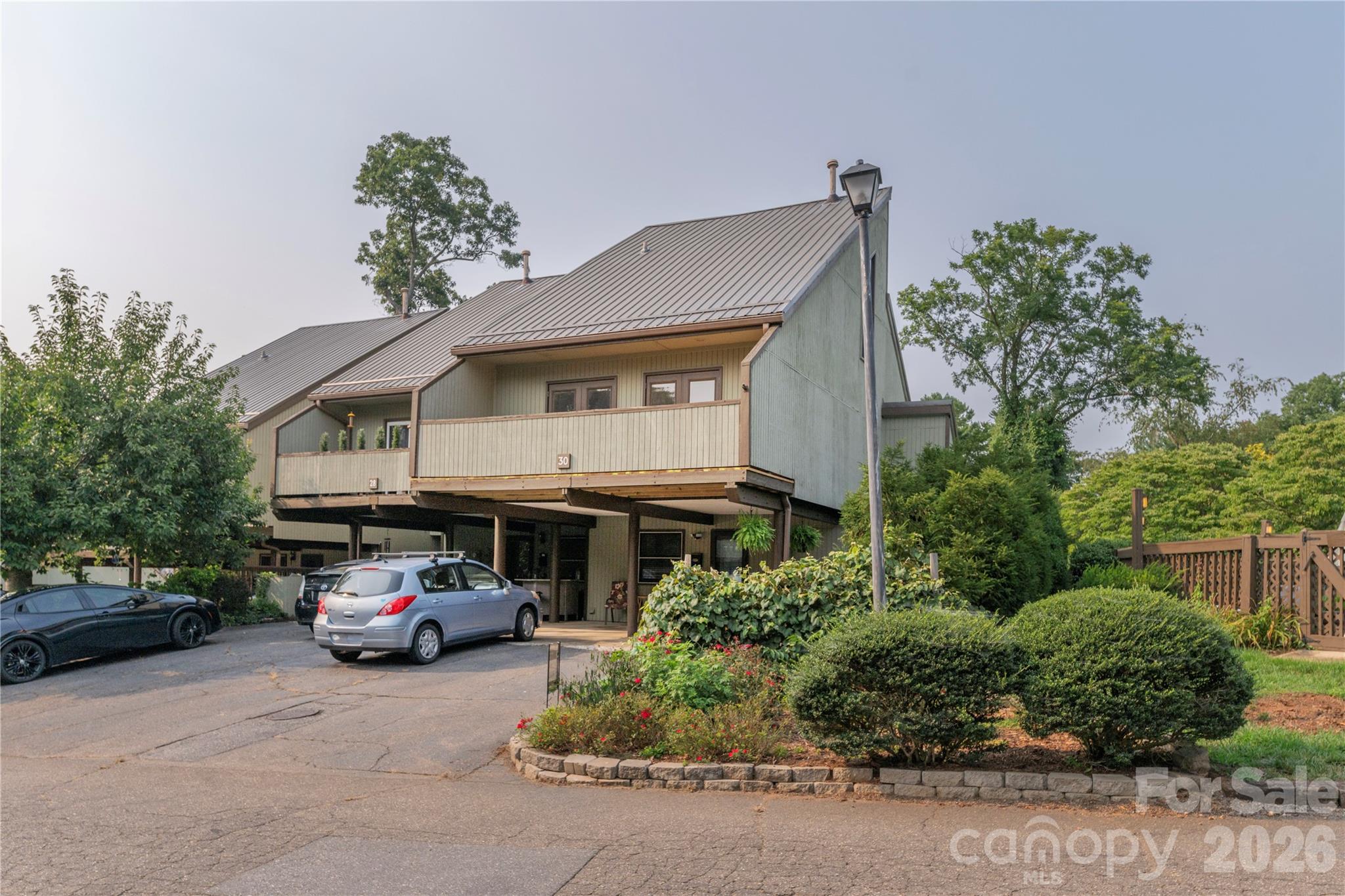 30 Maple Ridge Lane
