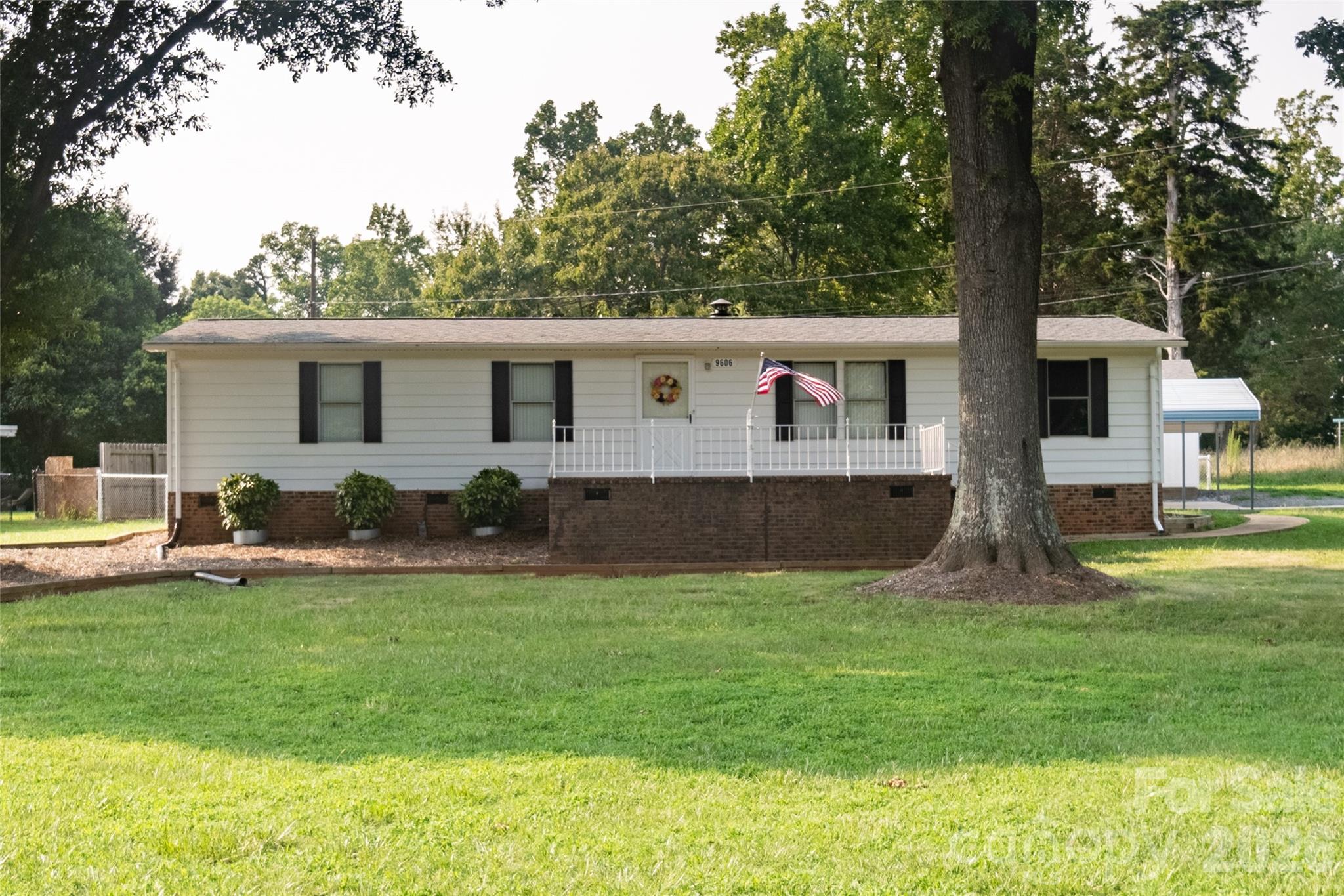 9606 Walkers Ferry Road