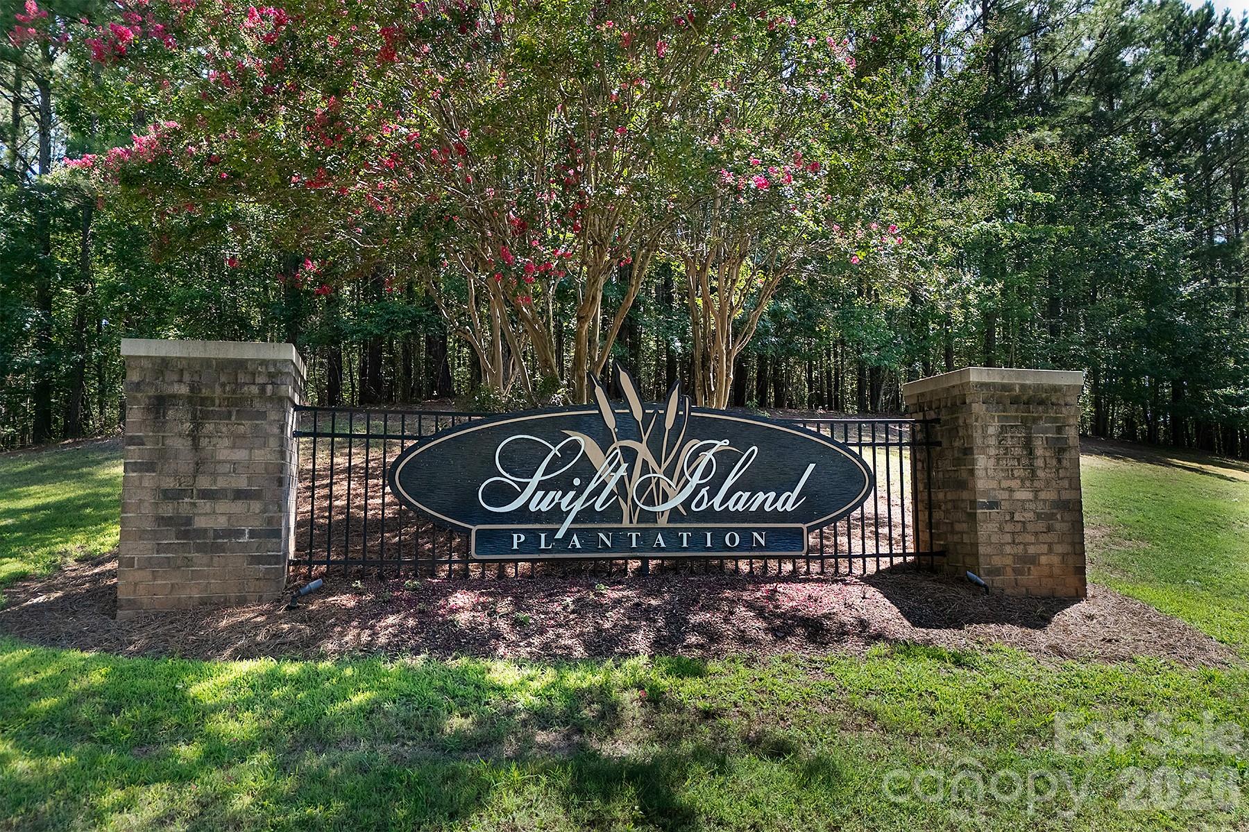 168 Plantation Way