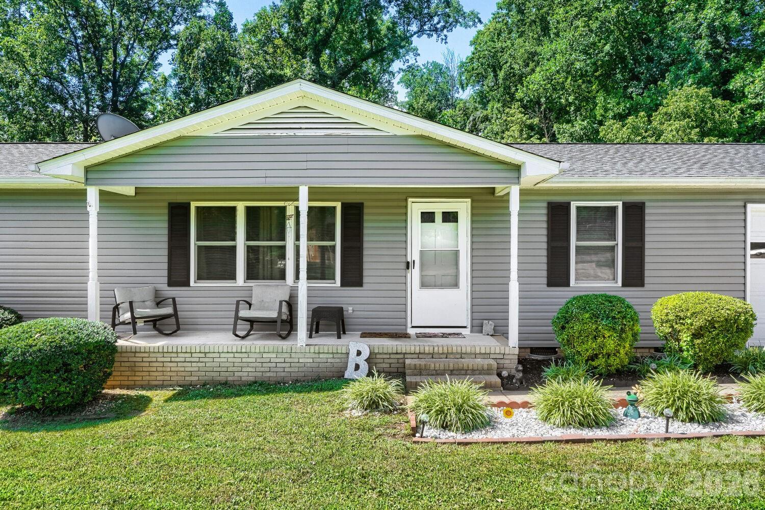 2601 Lynn Drive