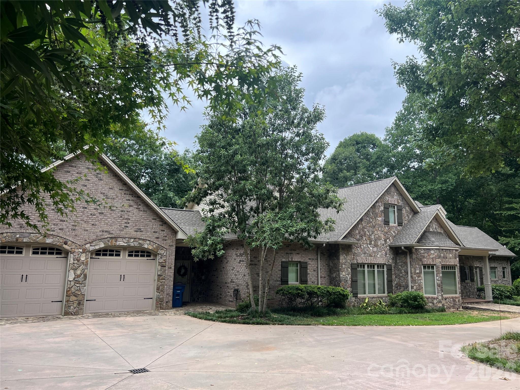 237 Conifer Way