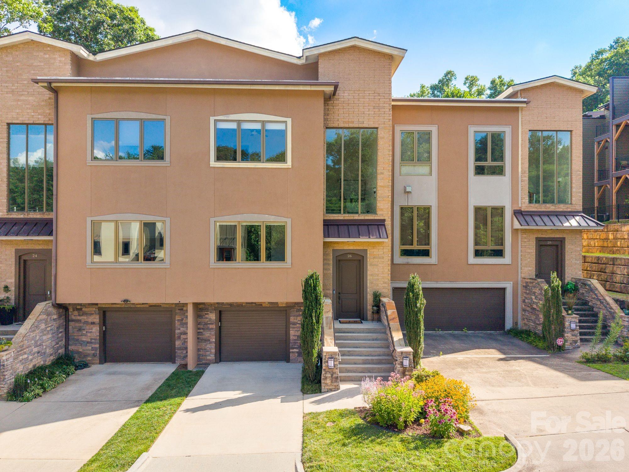 26 Macallan Lane