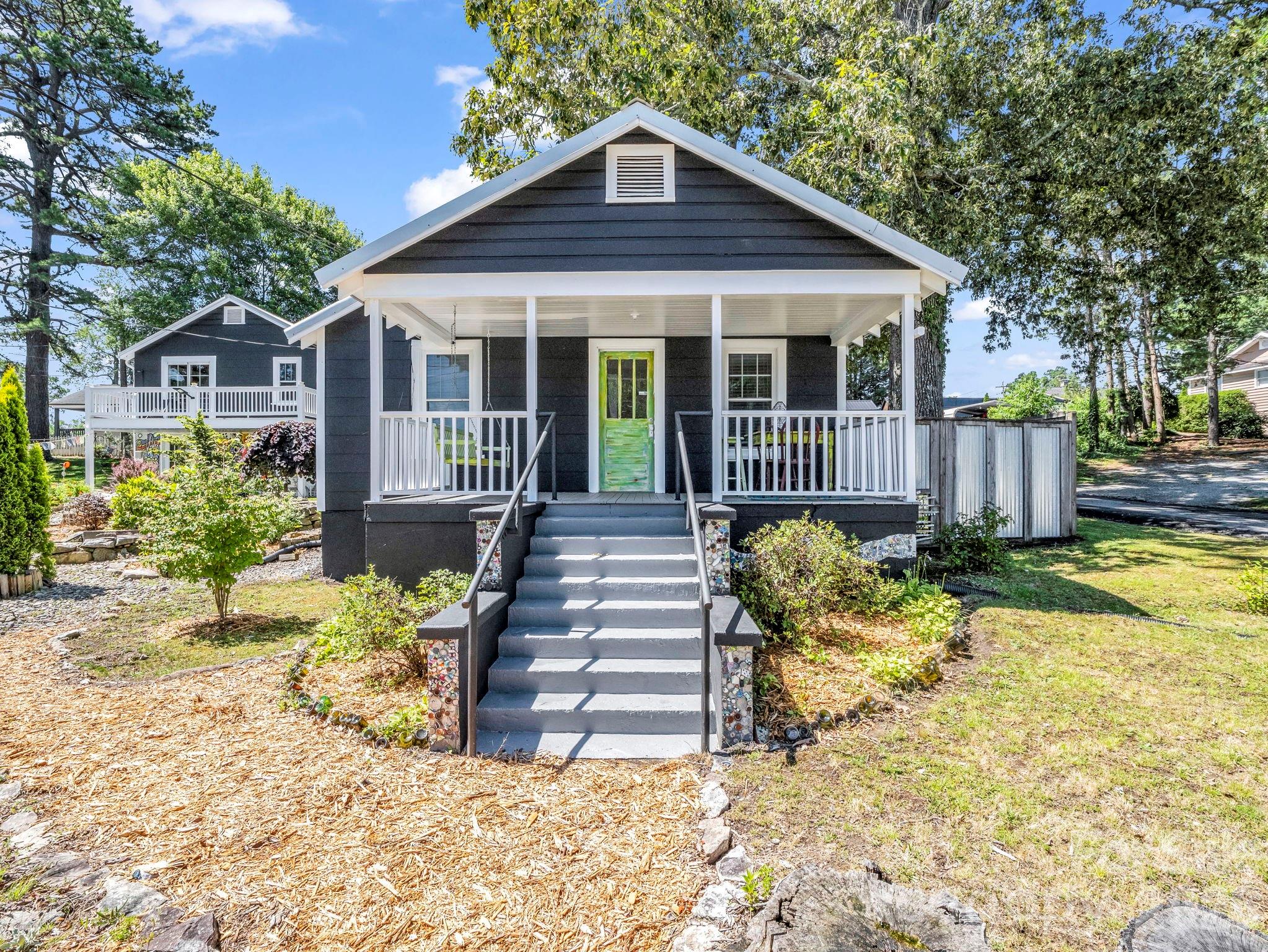 302 Davis Street