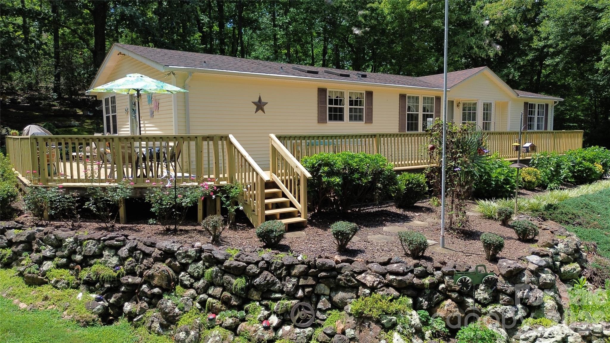 2172 Little Mountain Road