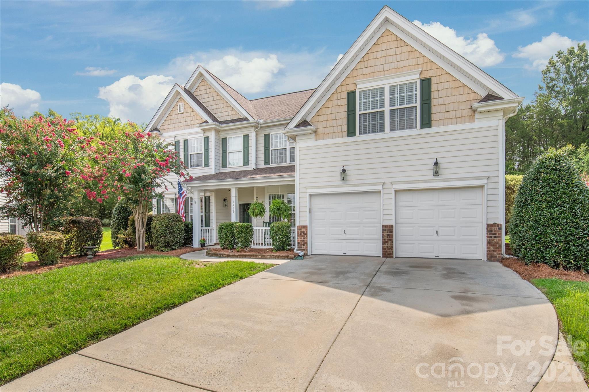 1906 Birchbrook Court