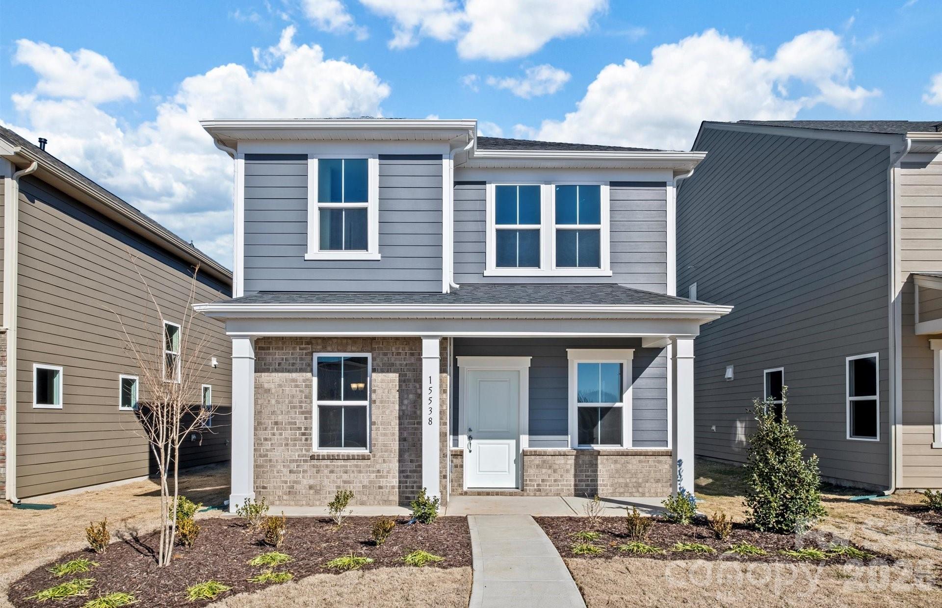 2124 Waterfall Way