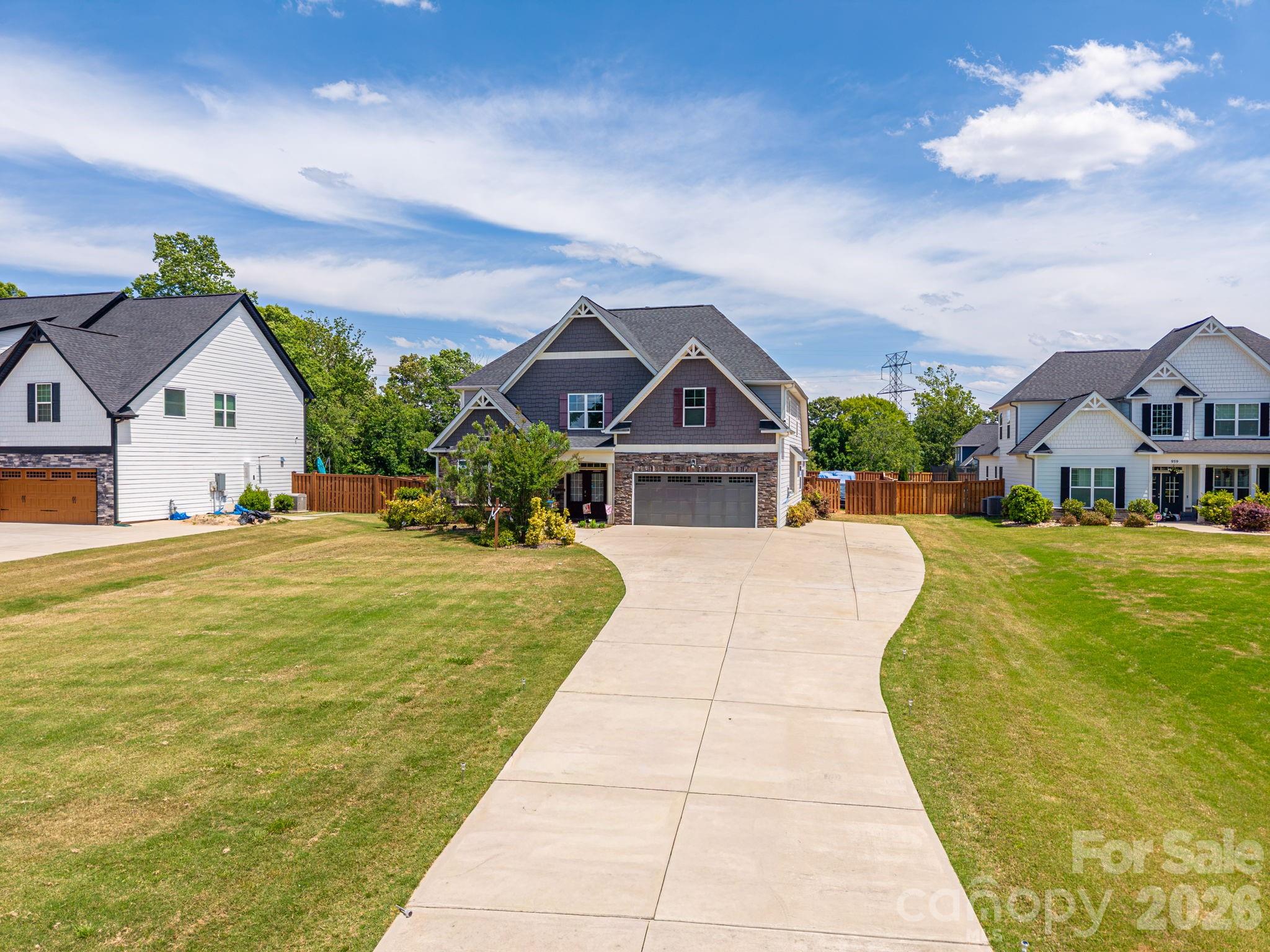 955 Robinson Road