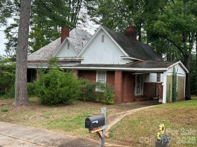 129 Pine Street