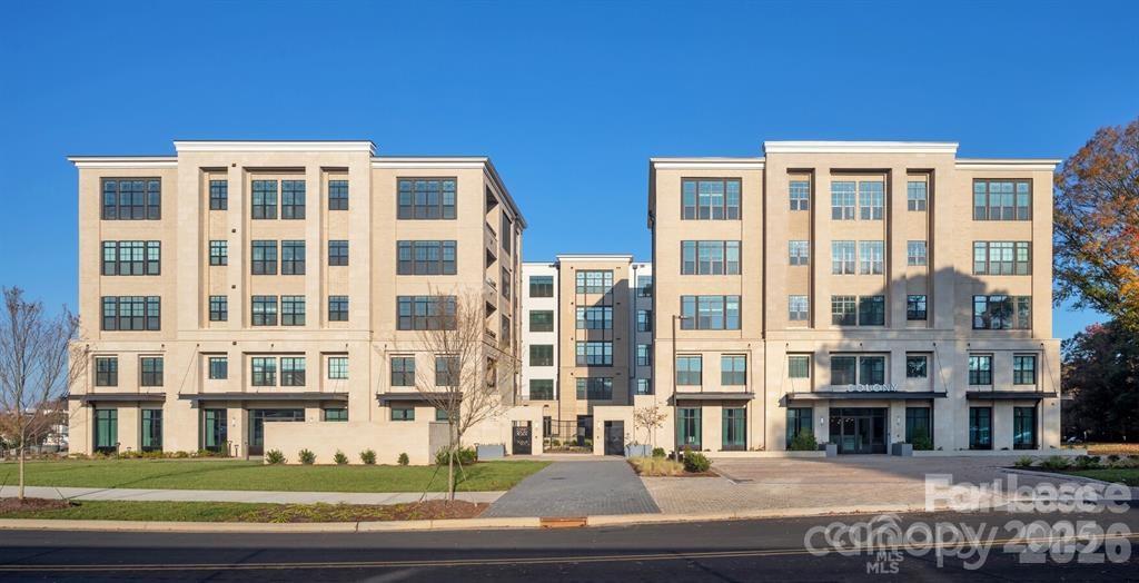 4220 Colony Plaza Drive