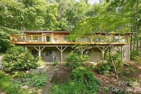 12 Beech Tree Lane