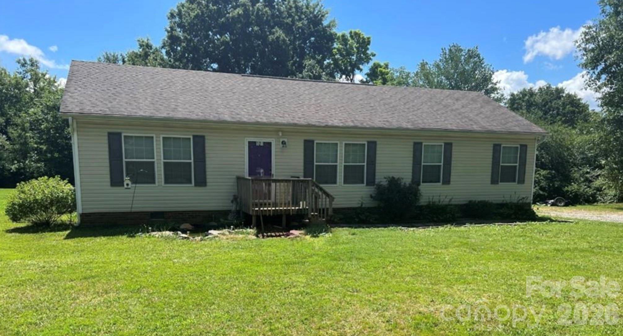 121 Pine State Road property