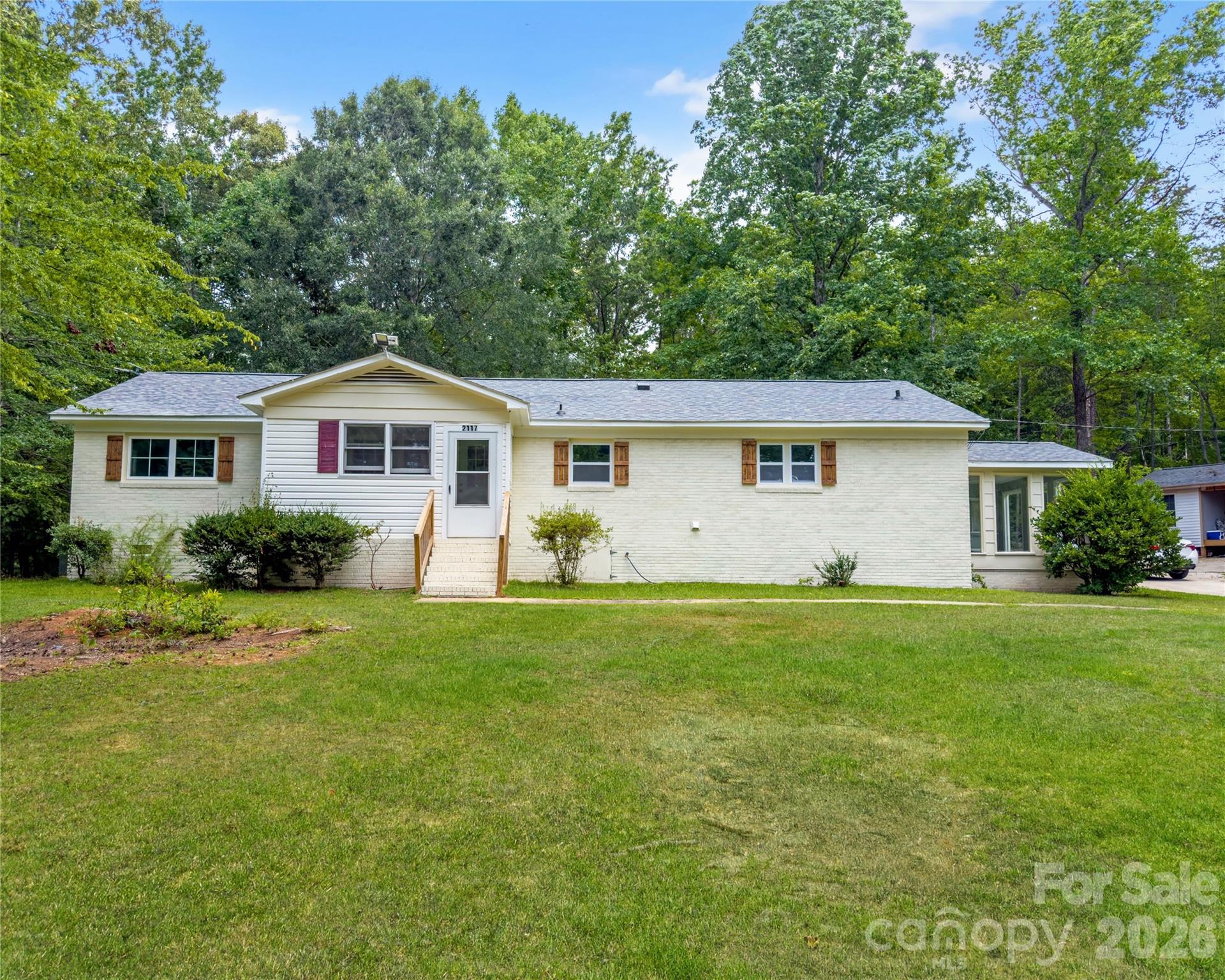 2117 Emma Circle