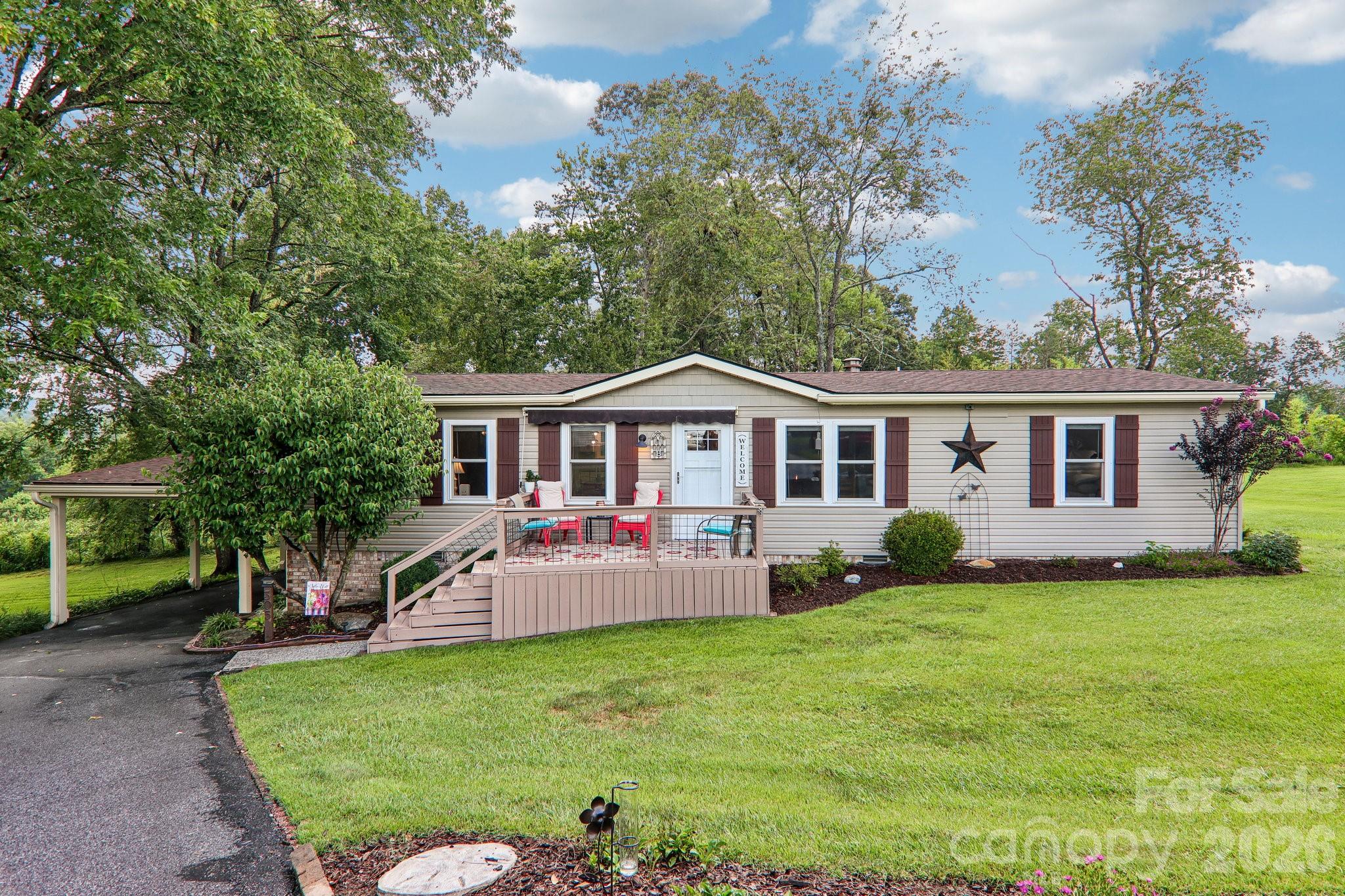 305 Meadowbrook Court