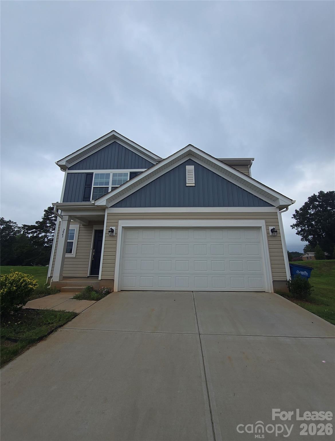 223 Brentwood Drive property