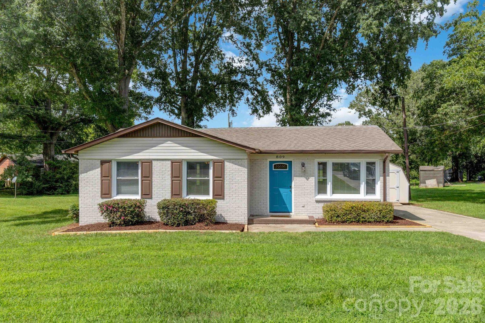 809 Hasty Road