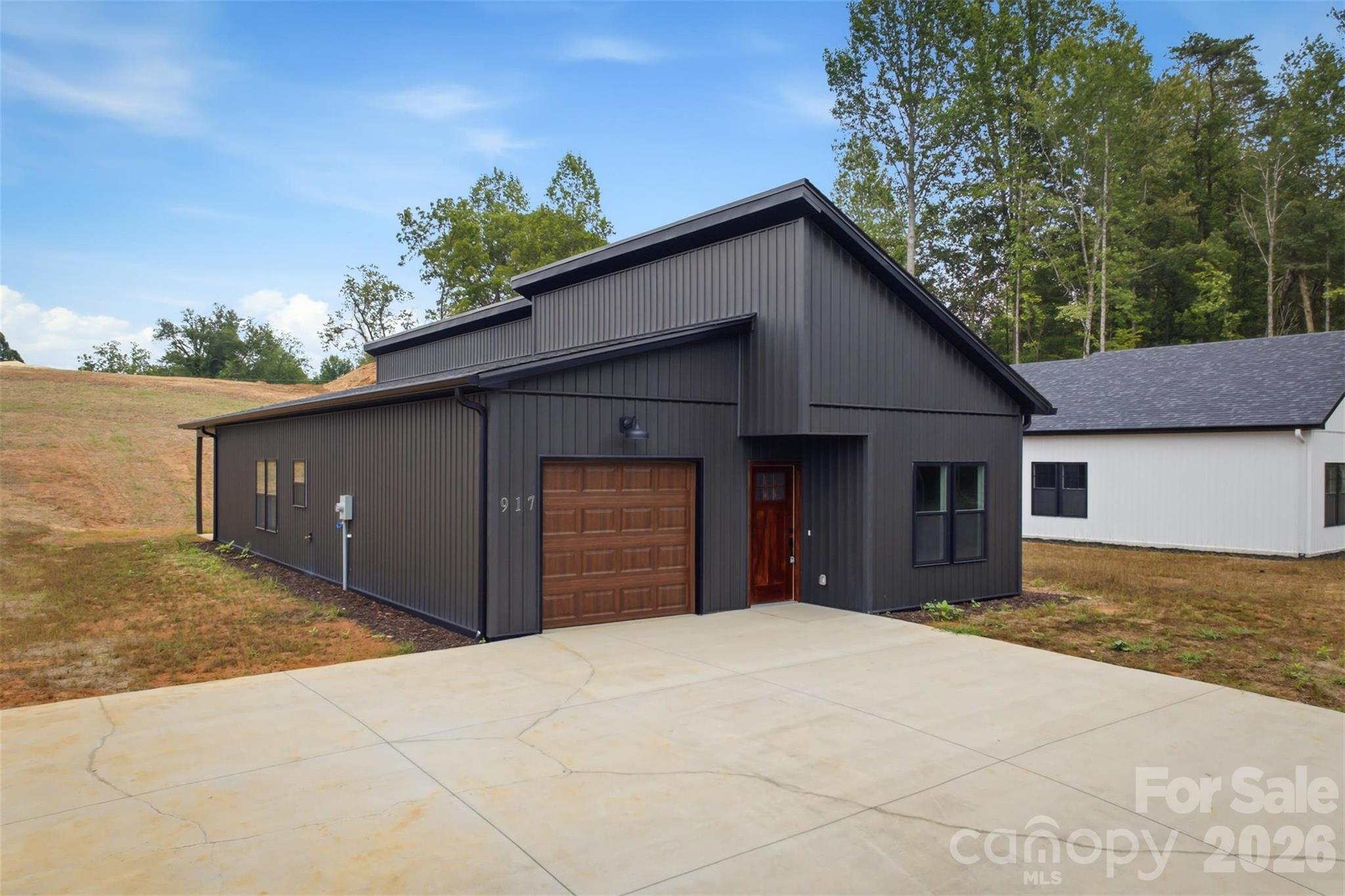 917 Overlook Drive