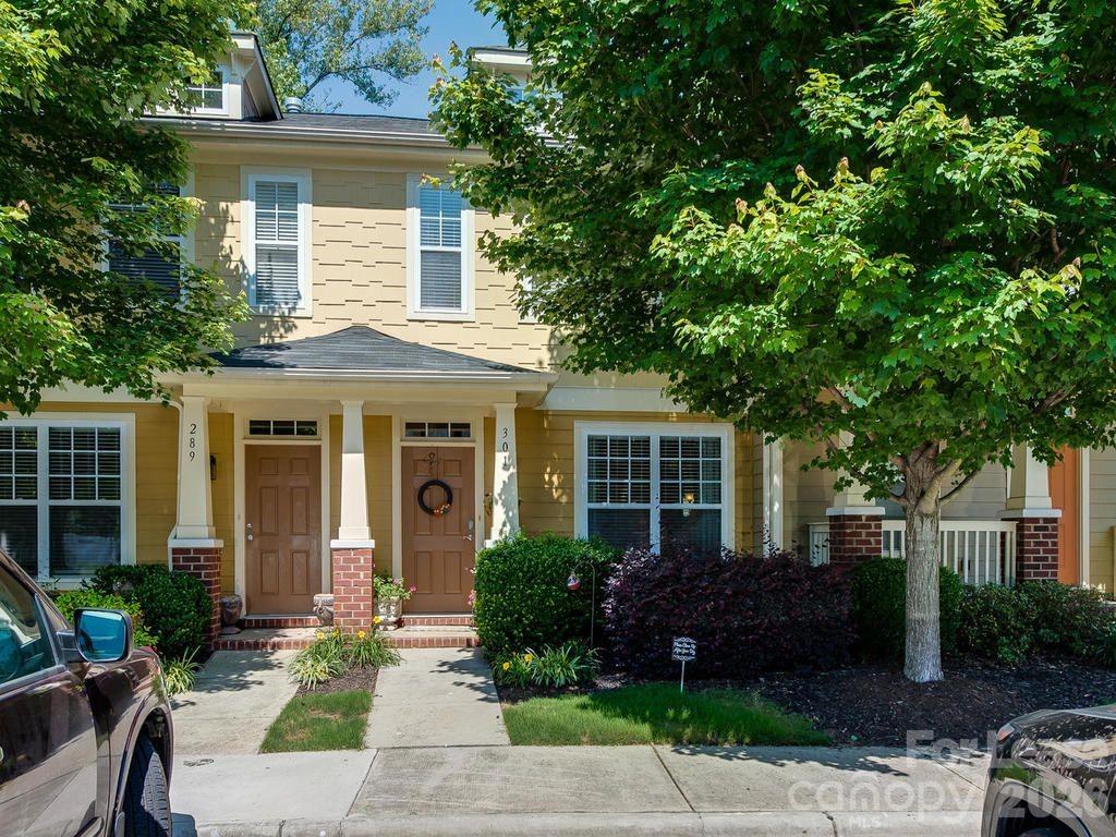 301 Hurston Circle