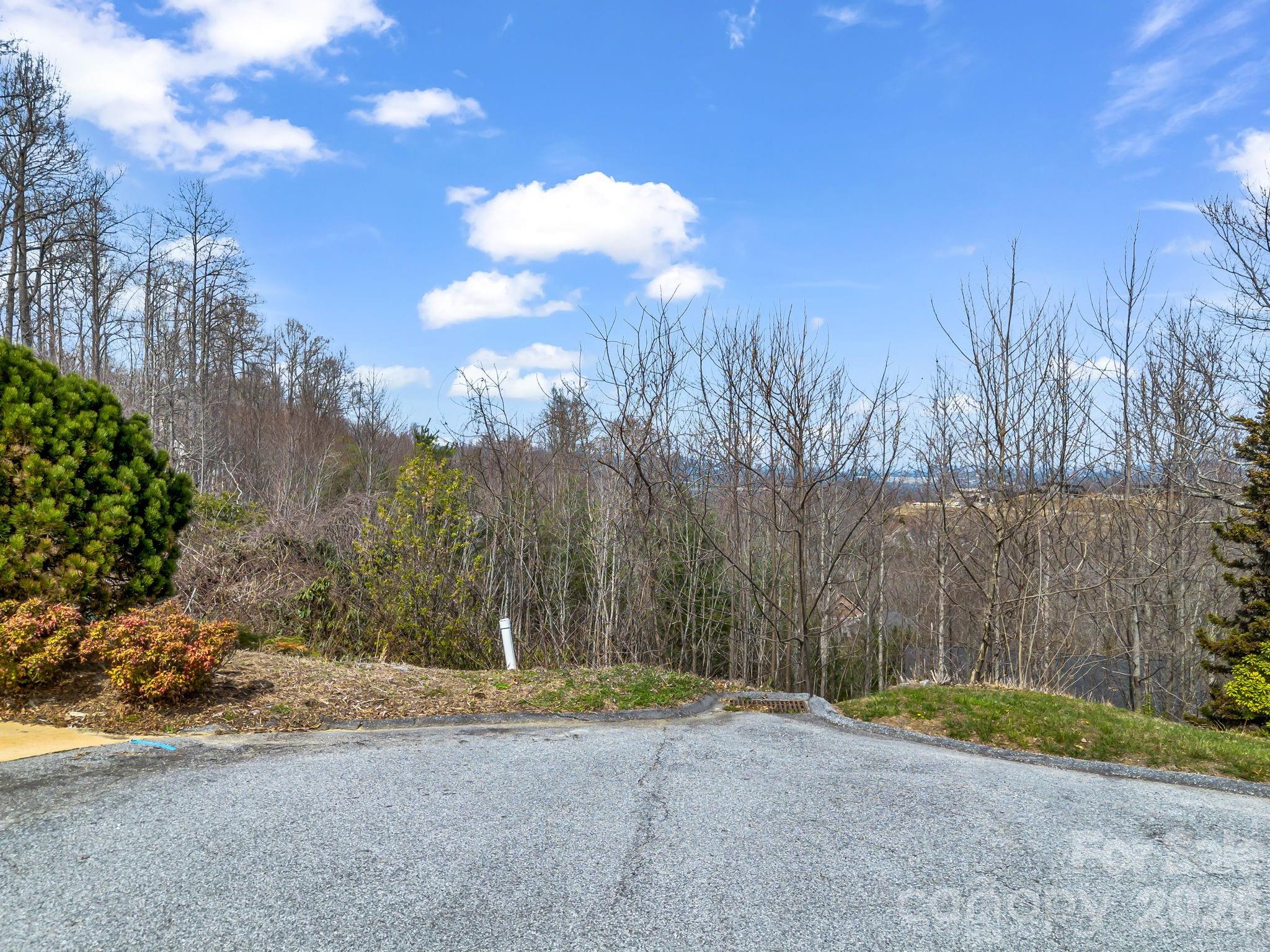 2325 Pommel Road