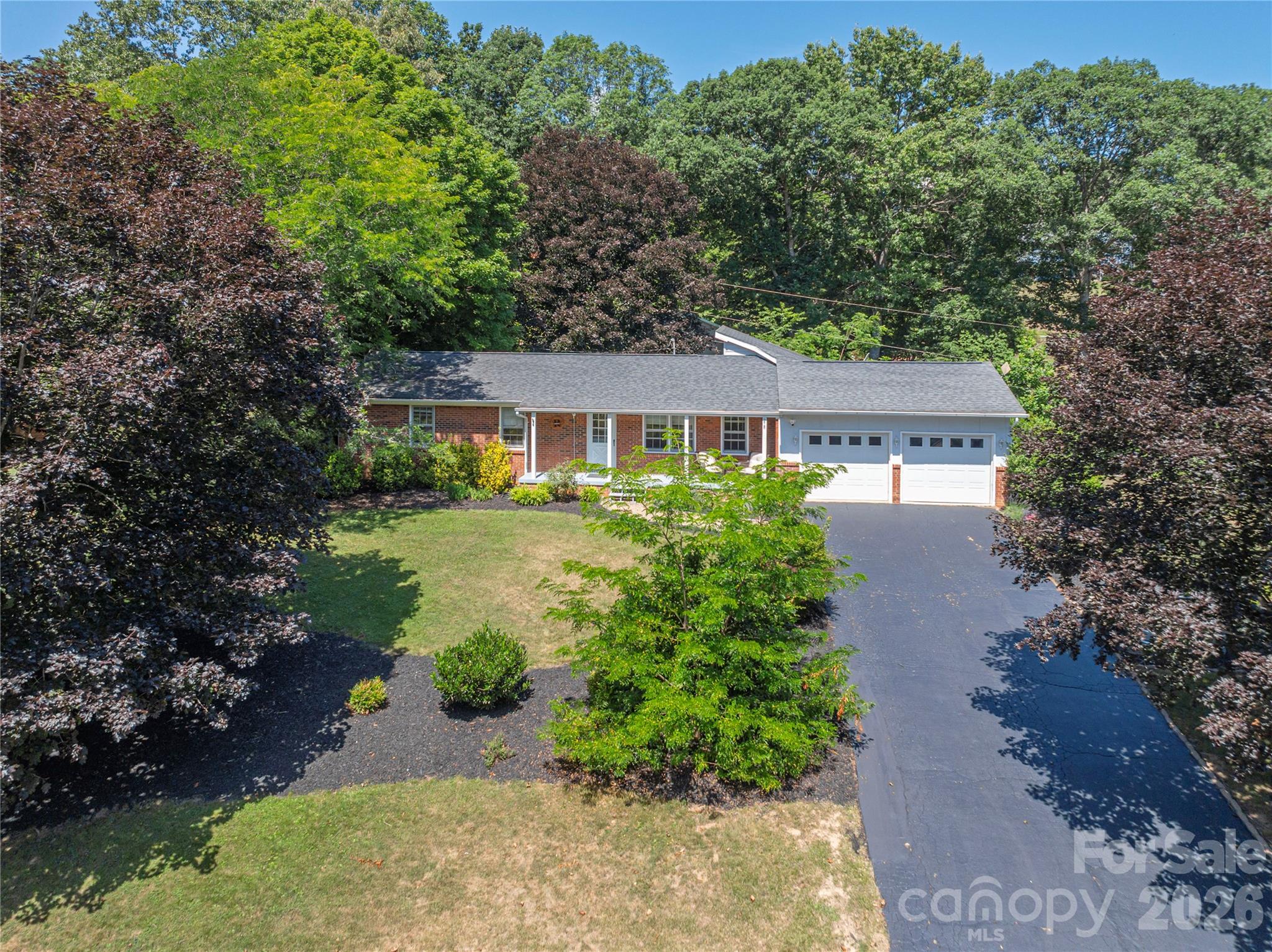 258 Camelot Drive