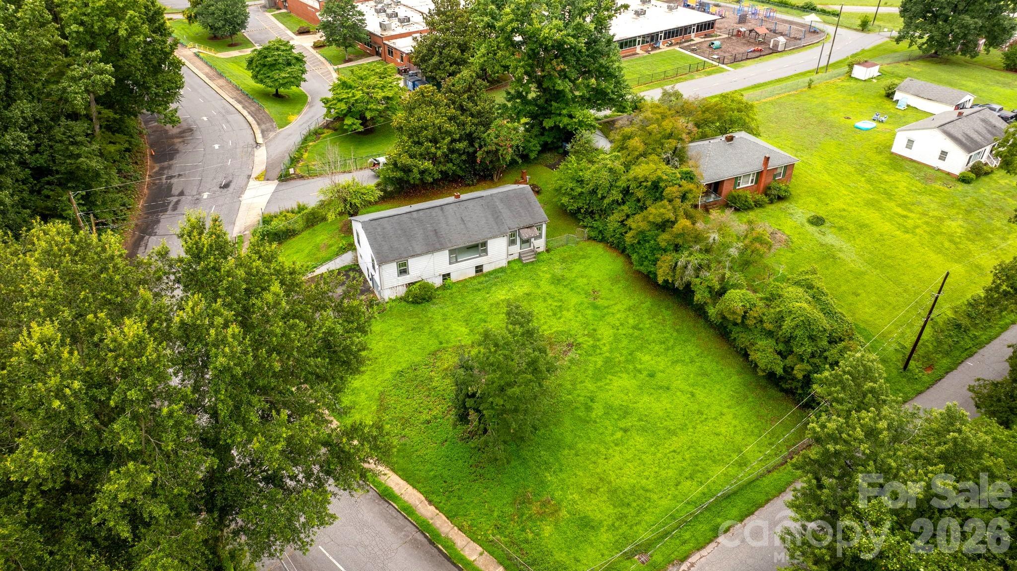 101 Harris Drive property