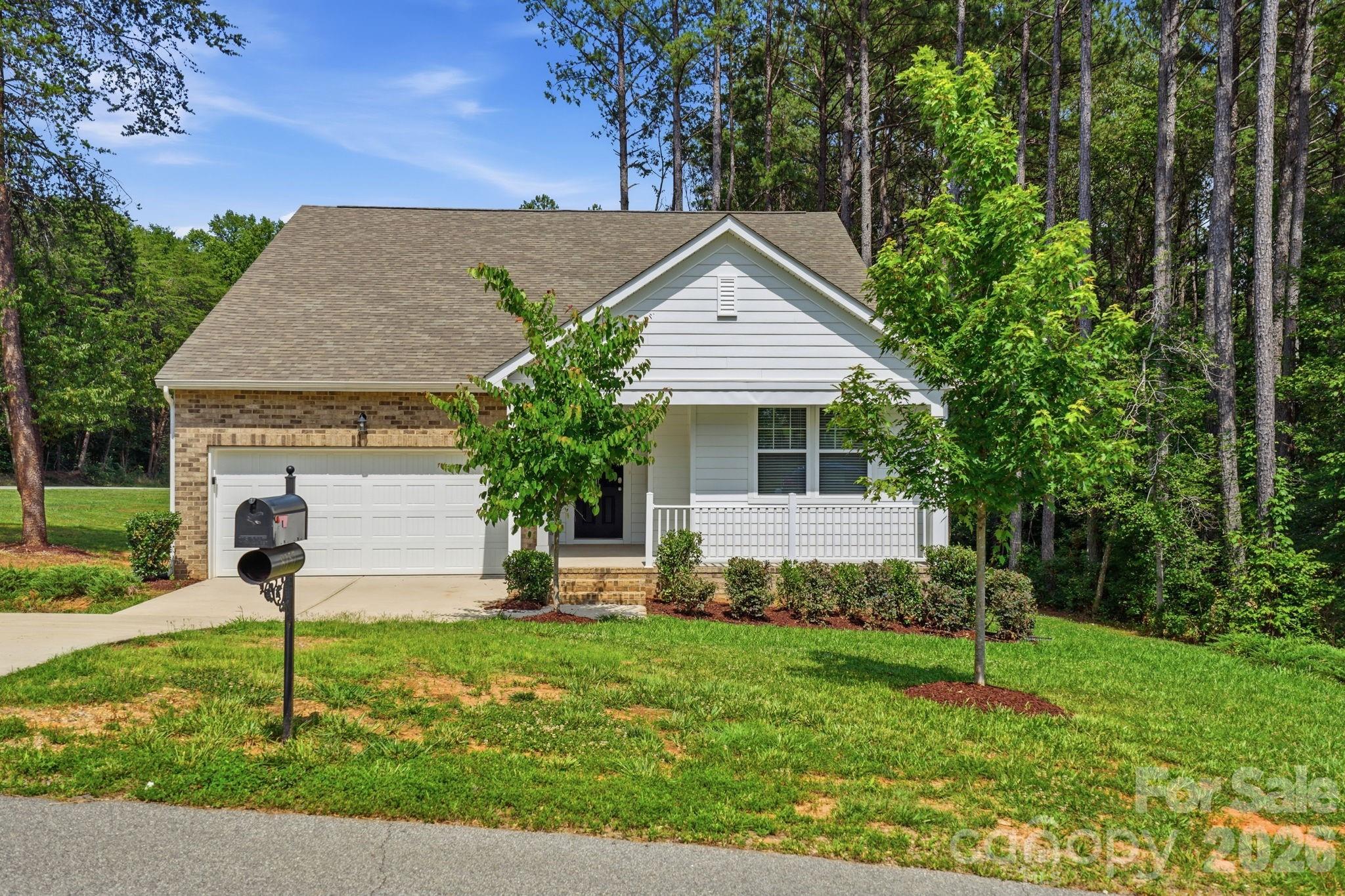 8157 Long Island Road