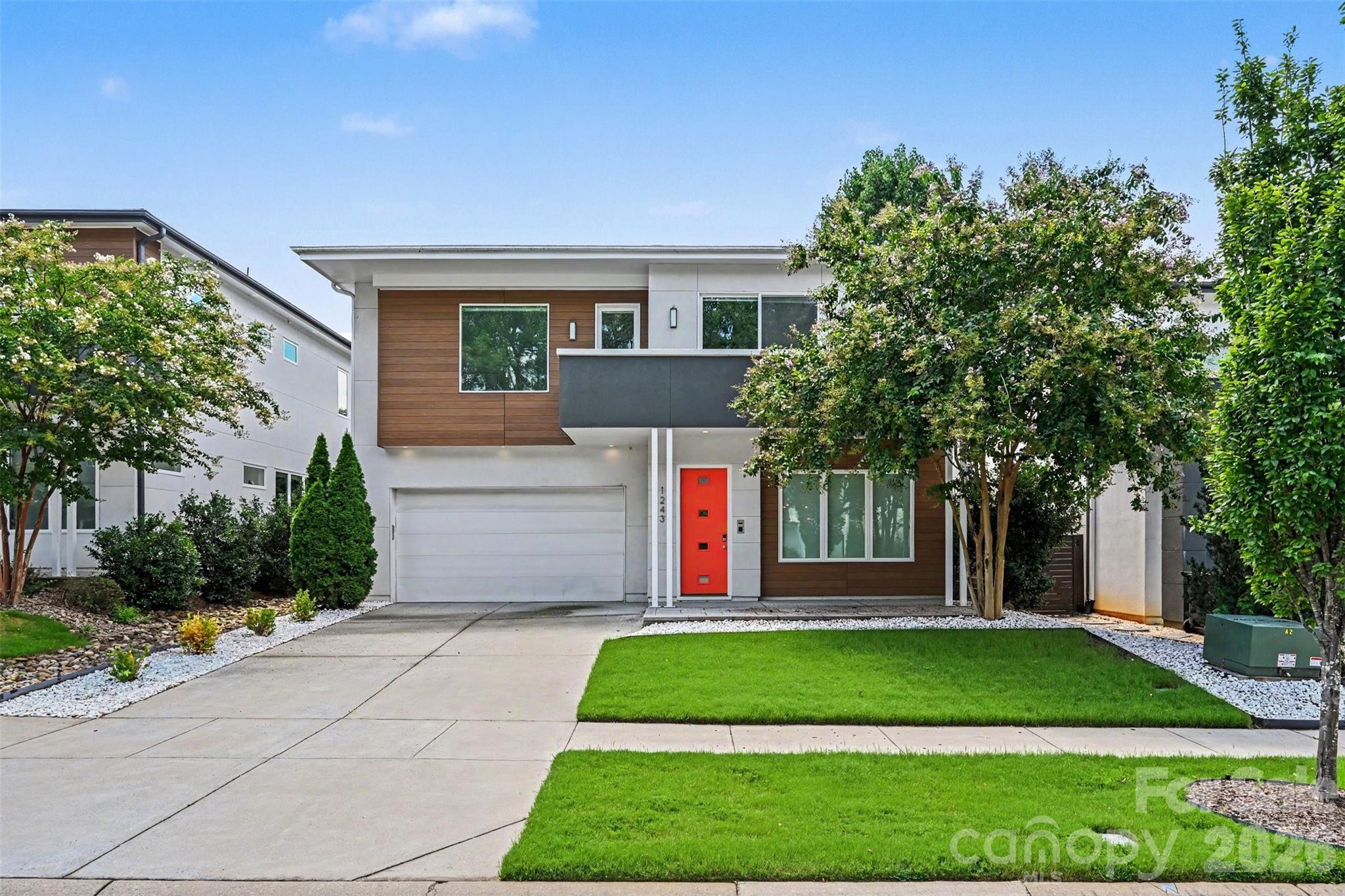 1243 Realta Drive
