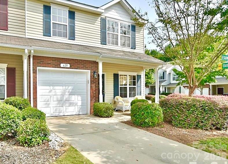 620 Fountain Court