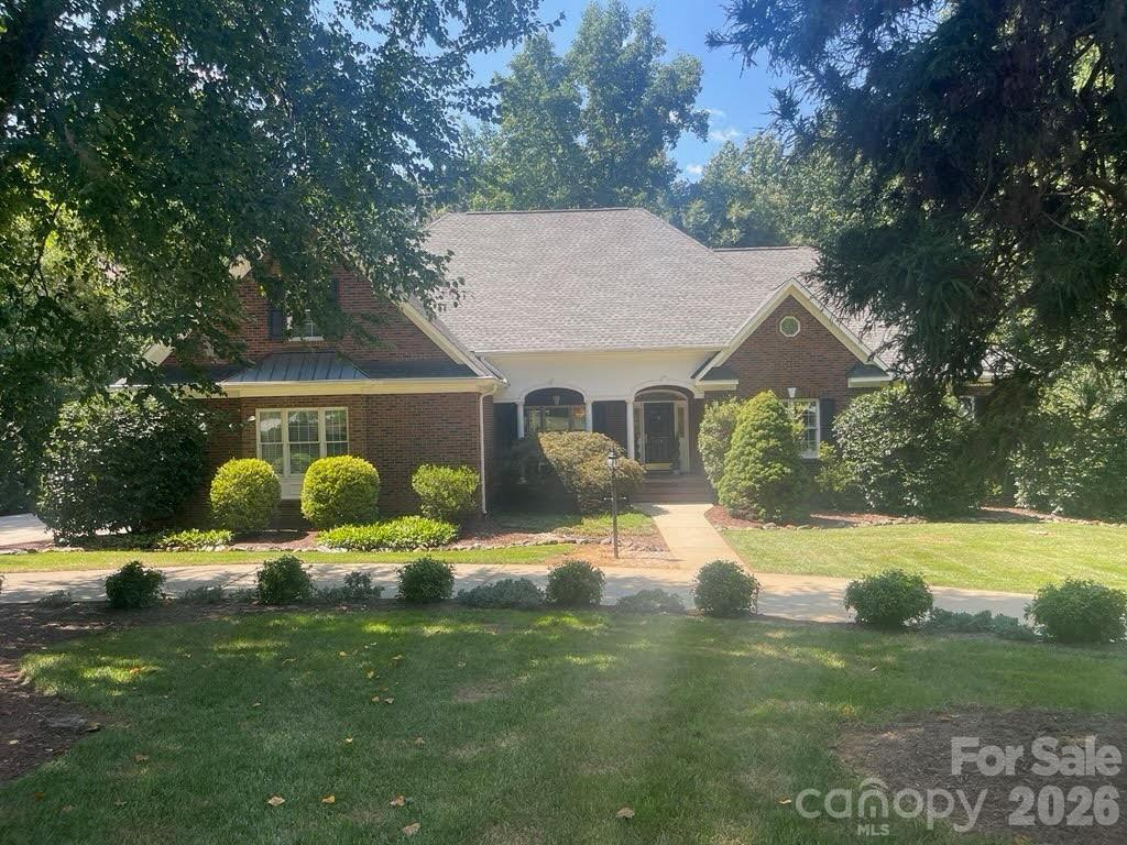 675 Heather Drive