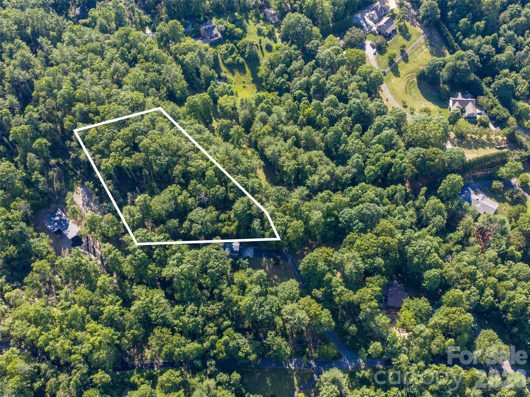 000 Mountain Laurel Lane