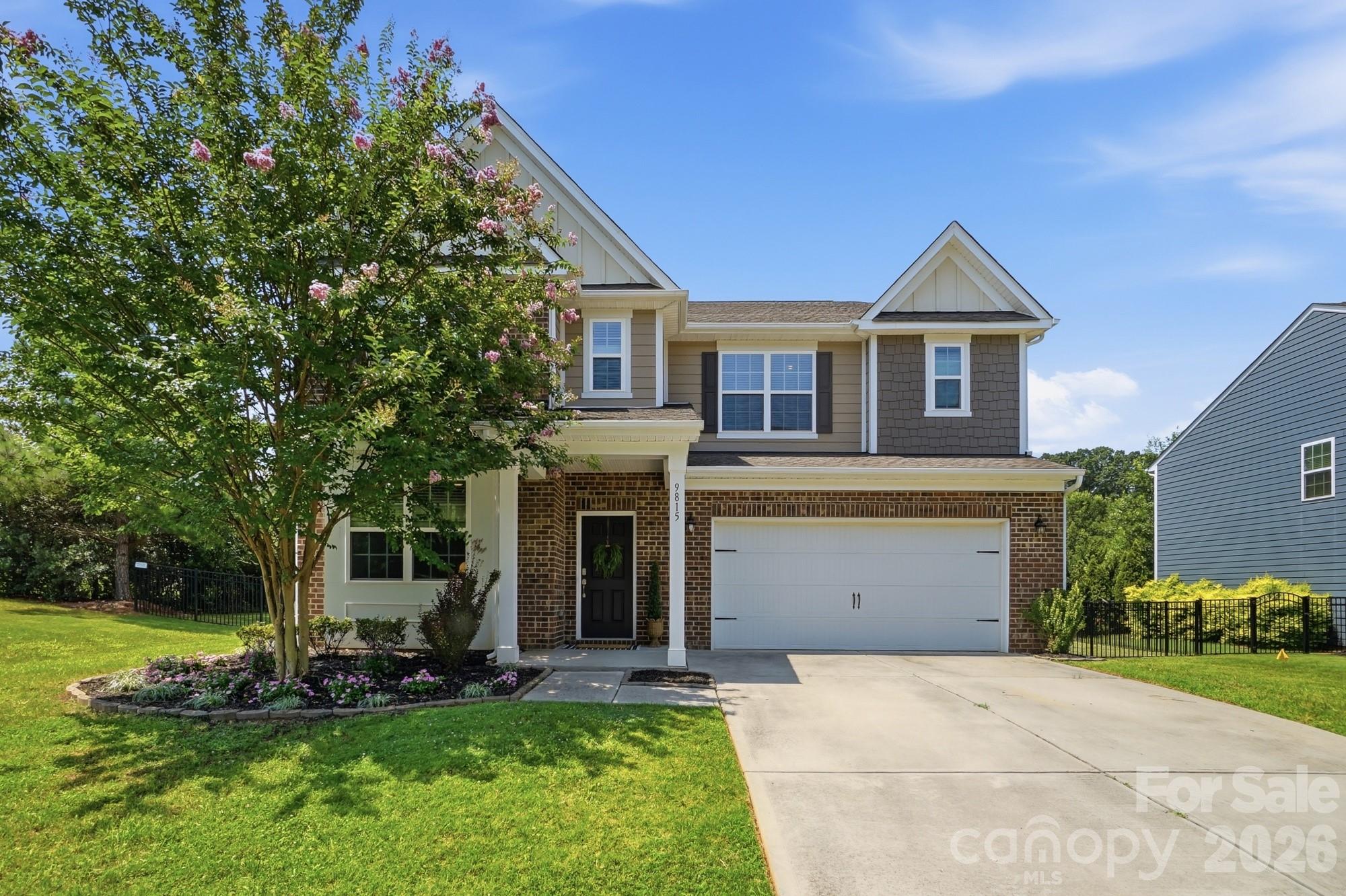 9815 Caledenia Drive, Huntersville