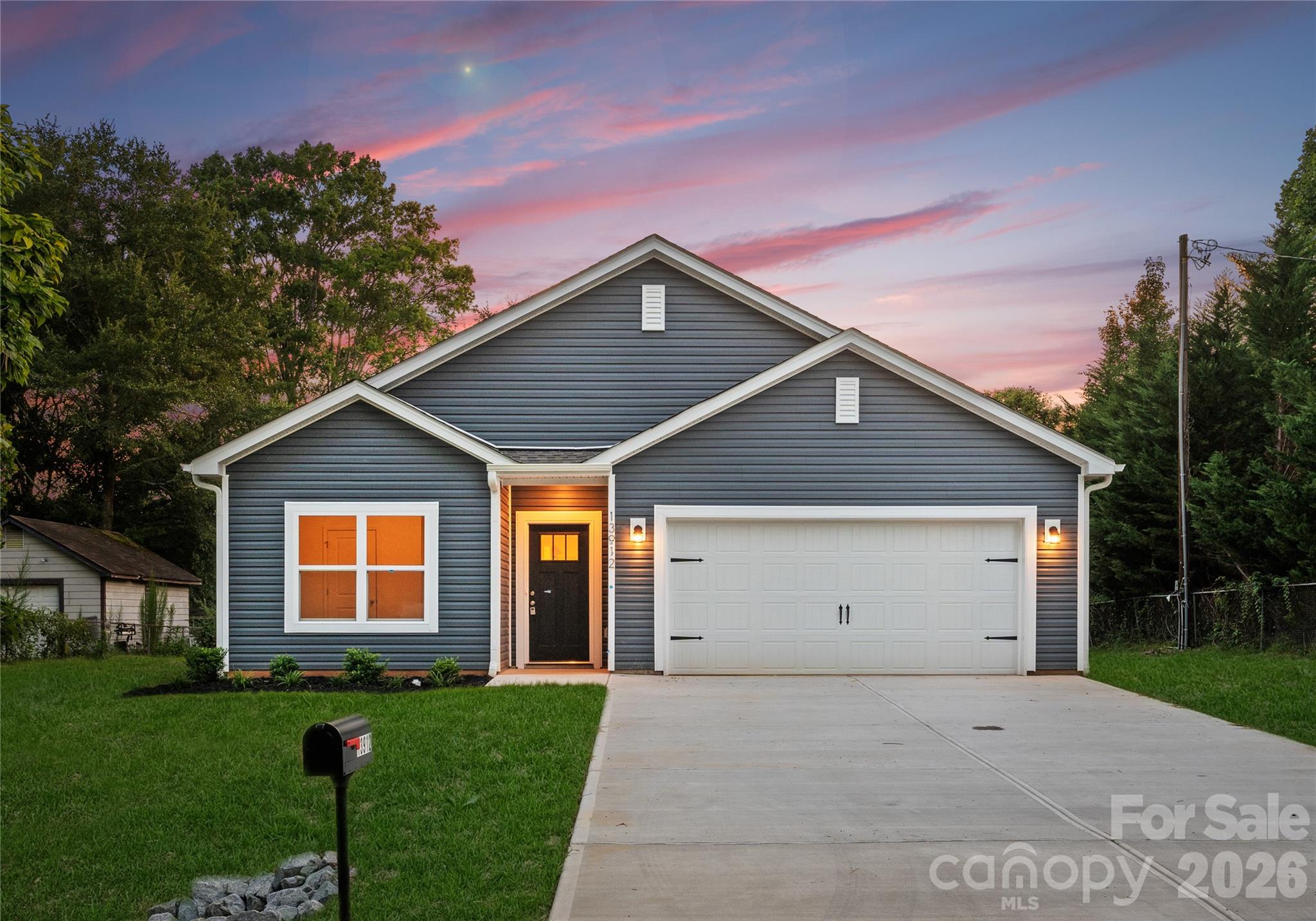 5230 Hickory Lane