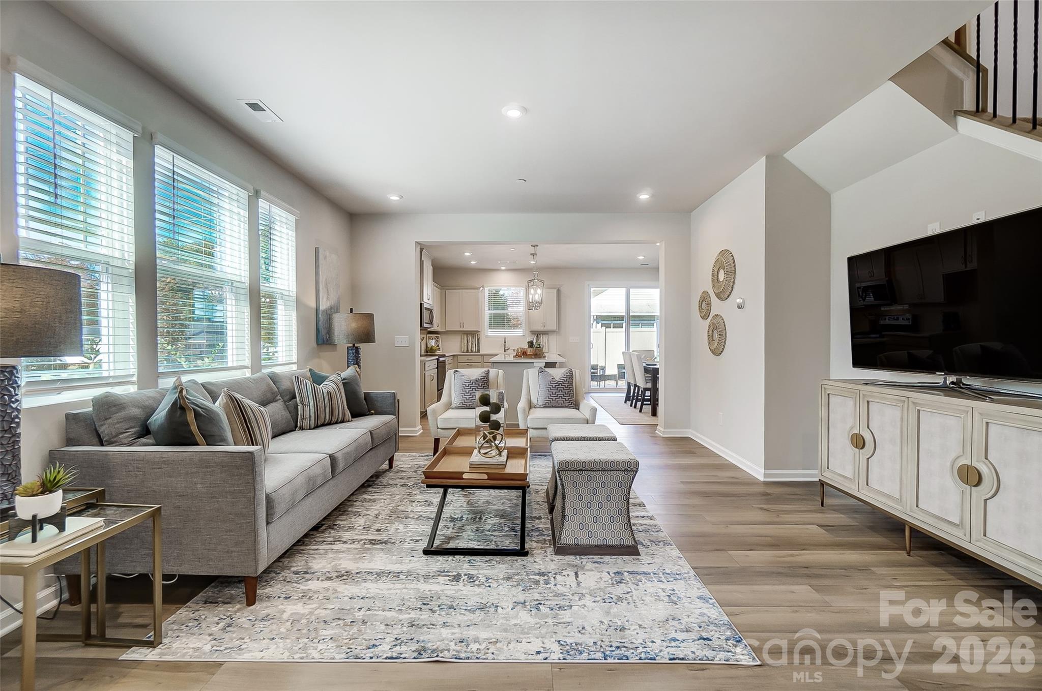 2550 Hedgecliff Road