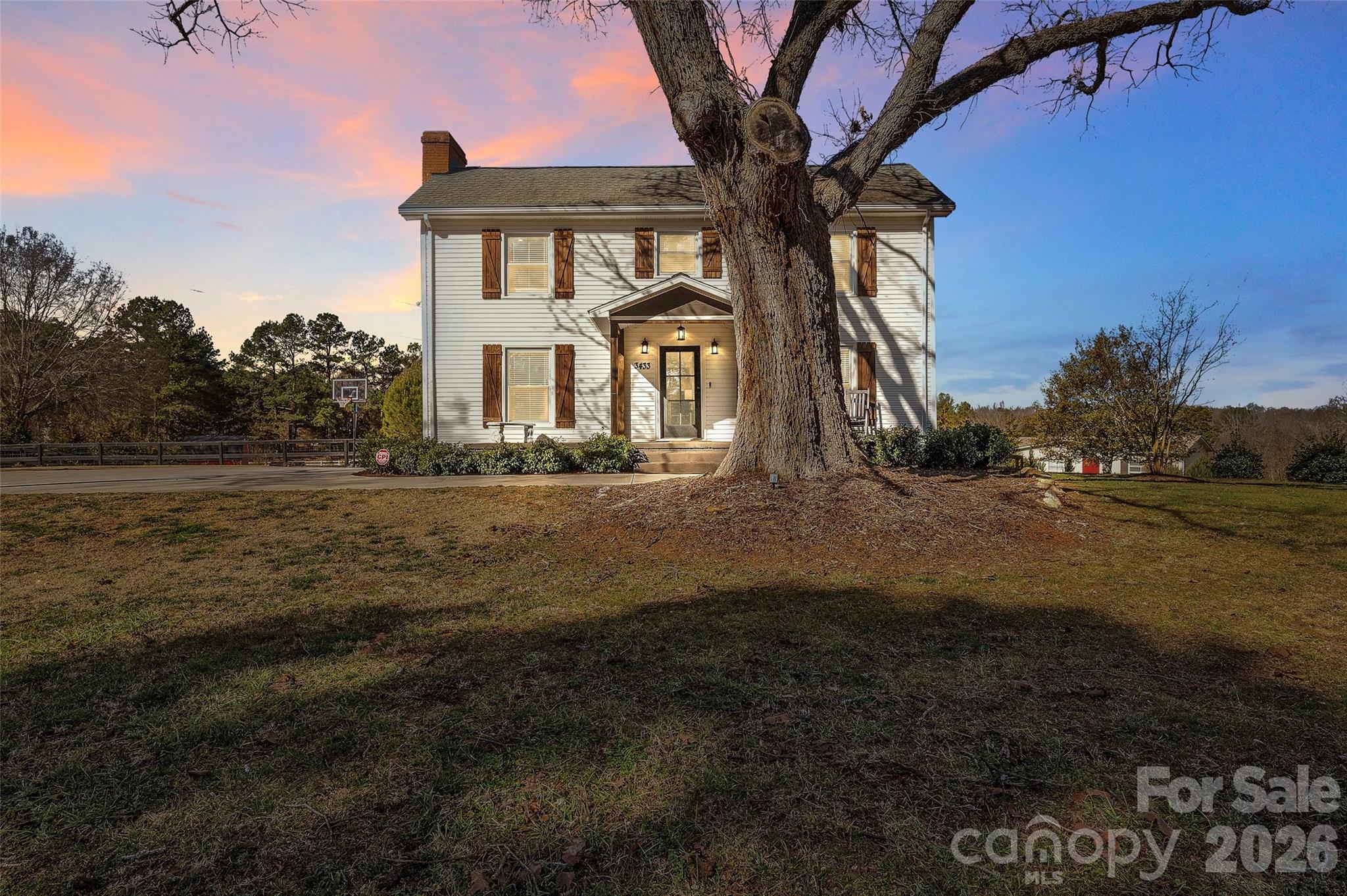 3433 Grey Road