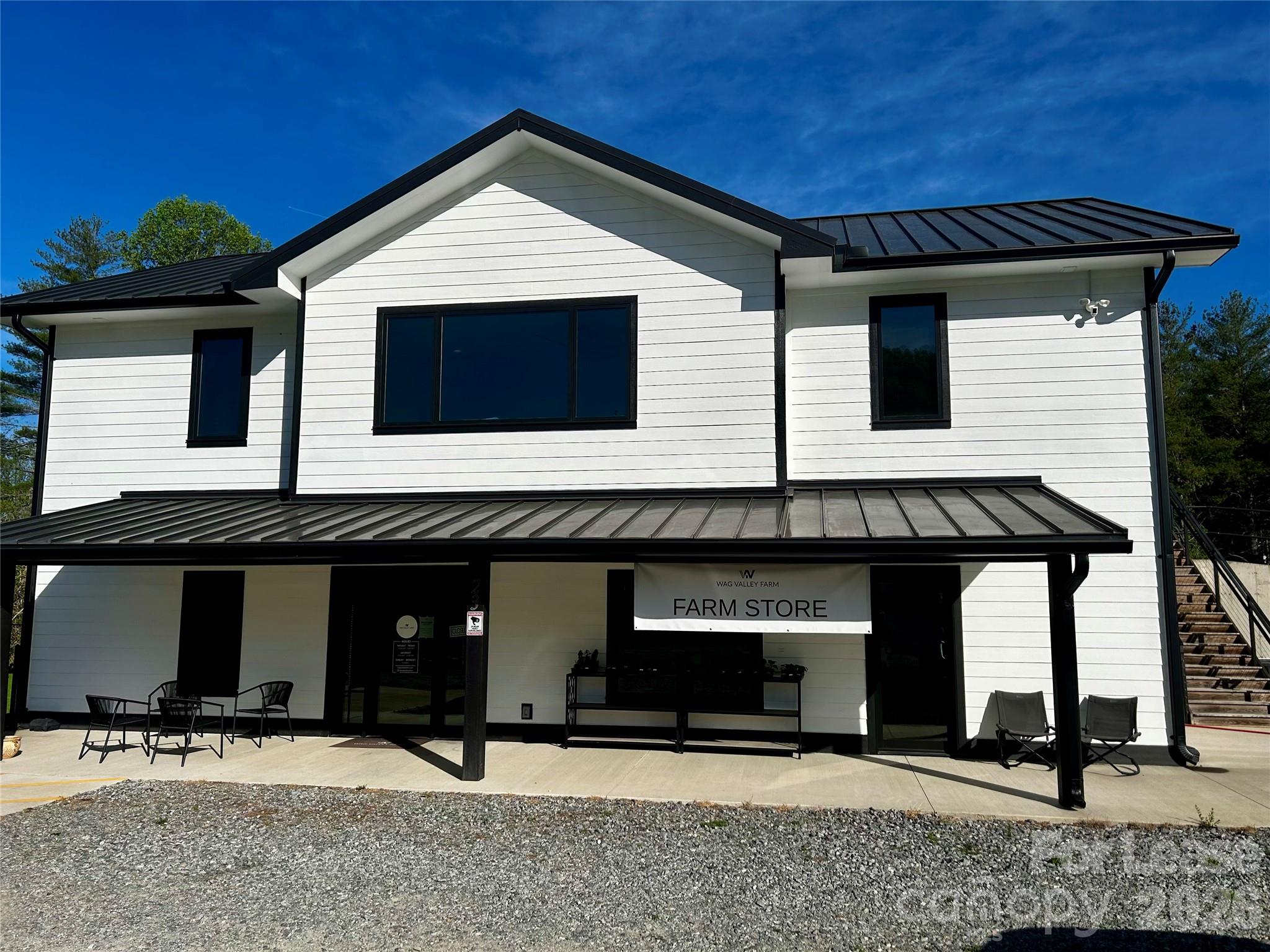 23 Shoals Falls Road