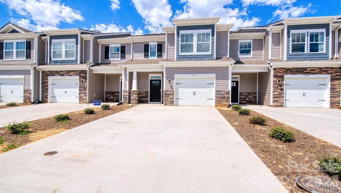 50 Creekview Road