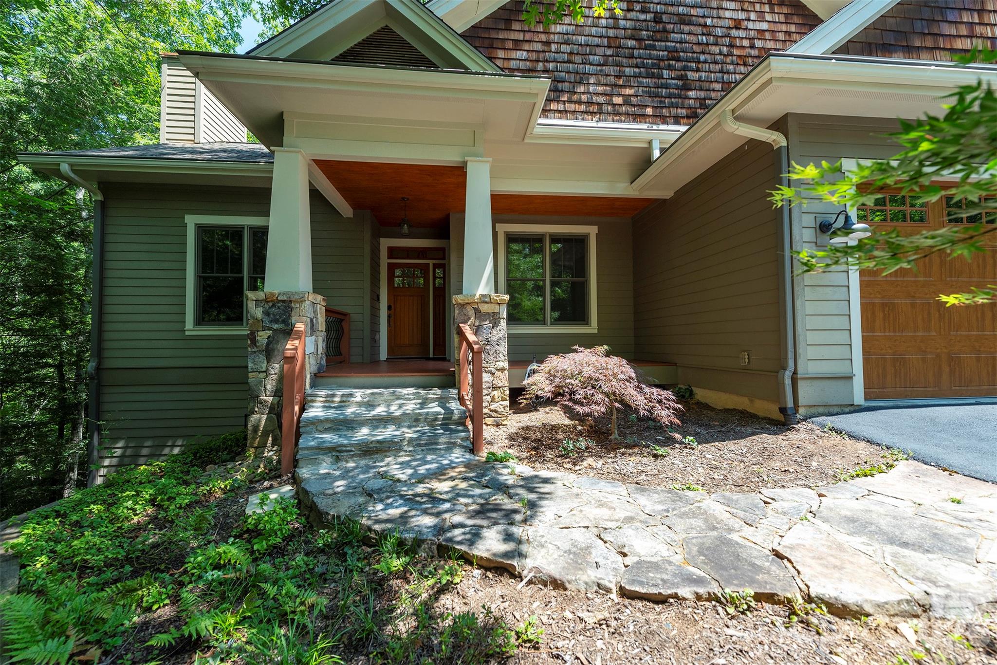 416 Ivy Road