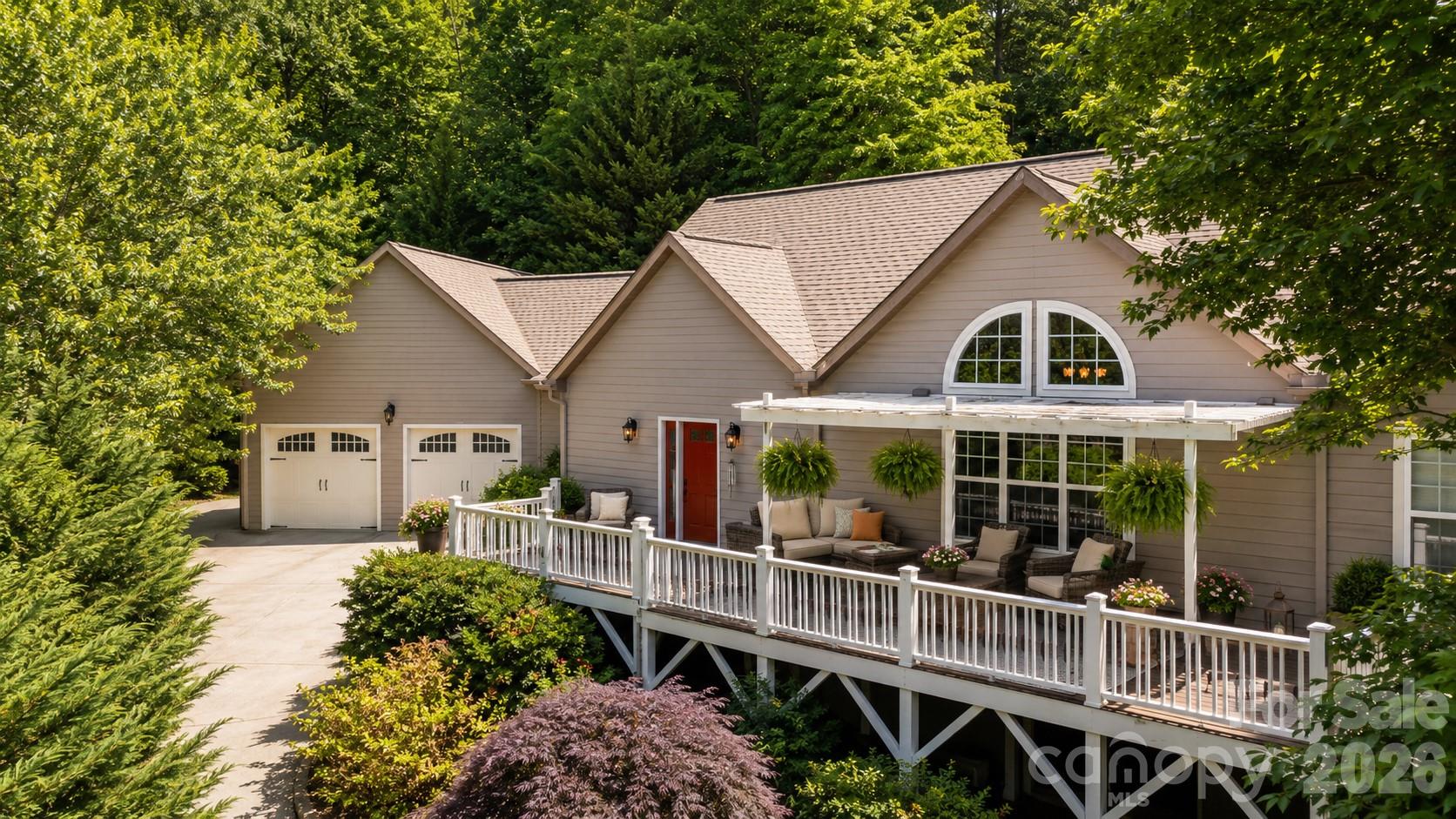 60 Hawks Pointe Lane, Weaverville