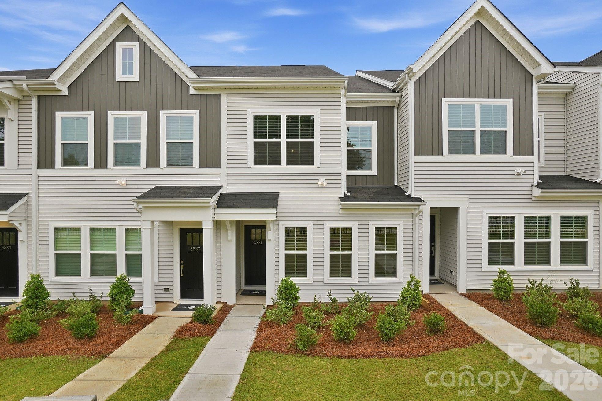 5861 Tuckaseegee Road