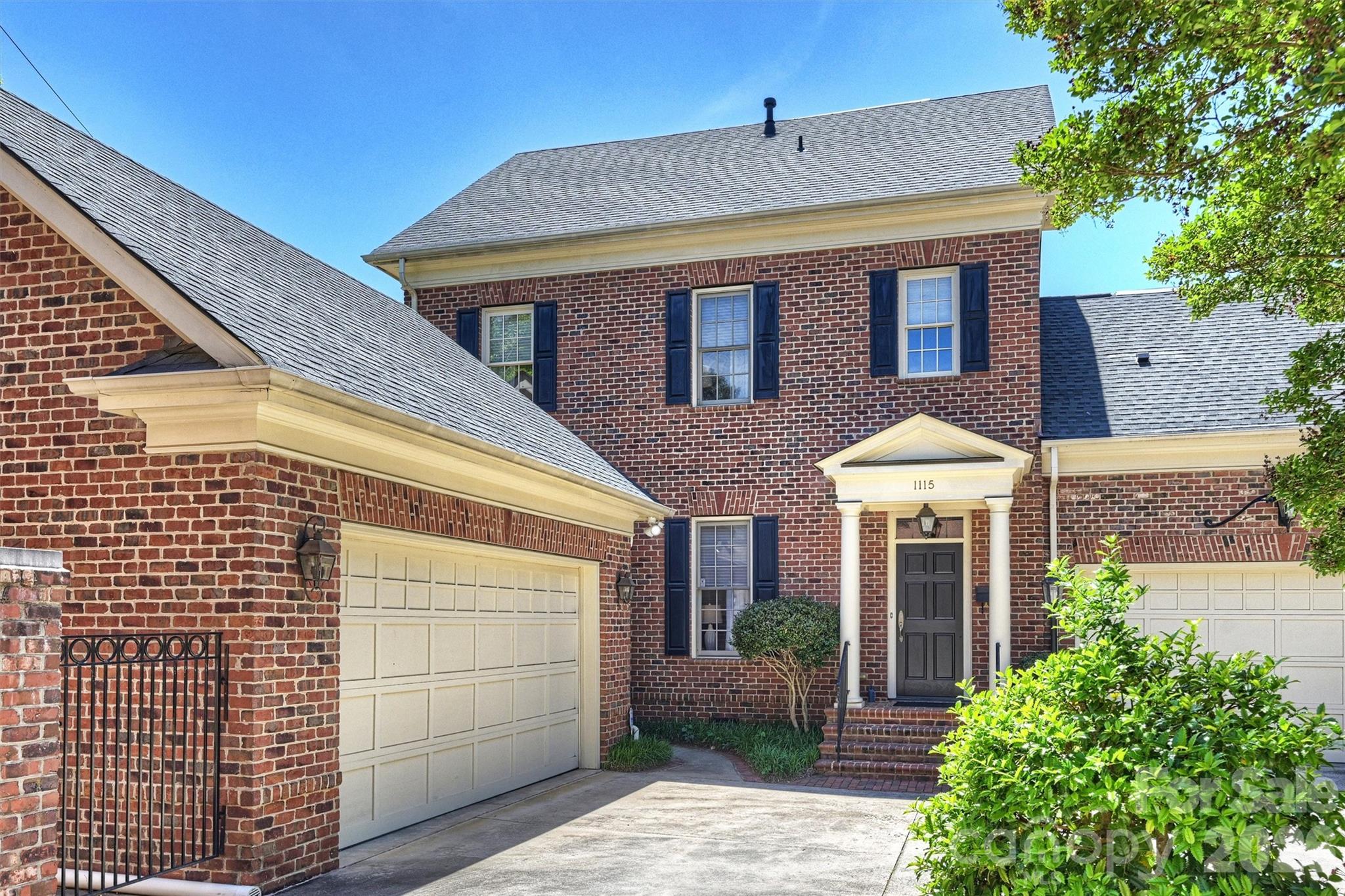1115 Kings Drive