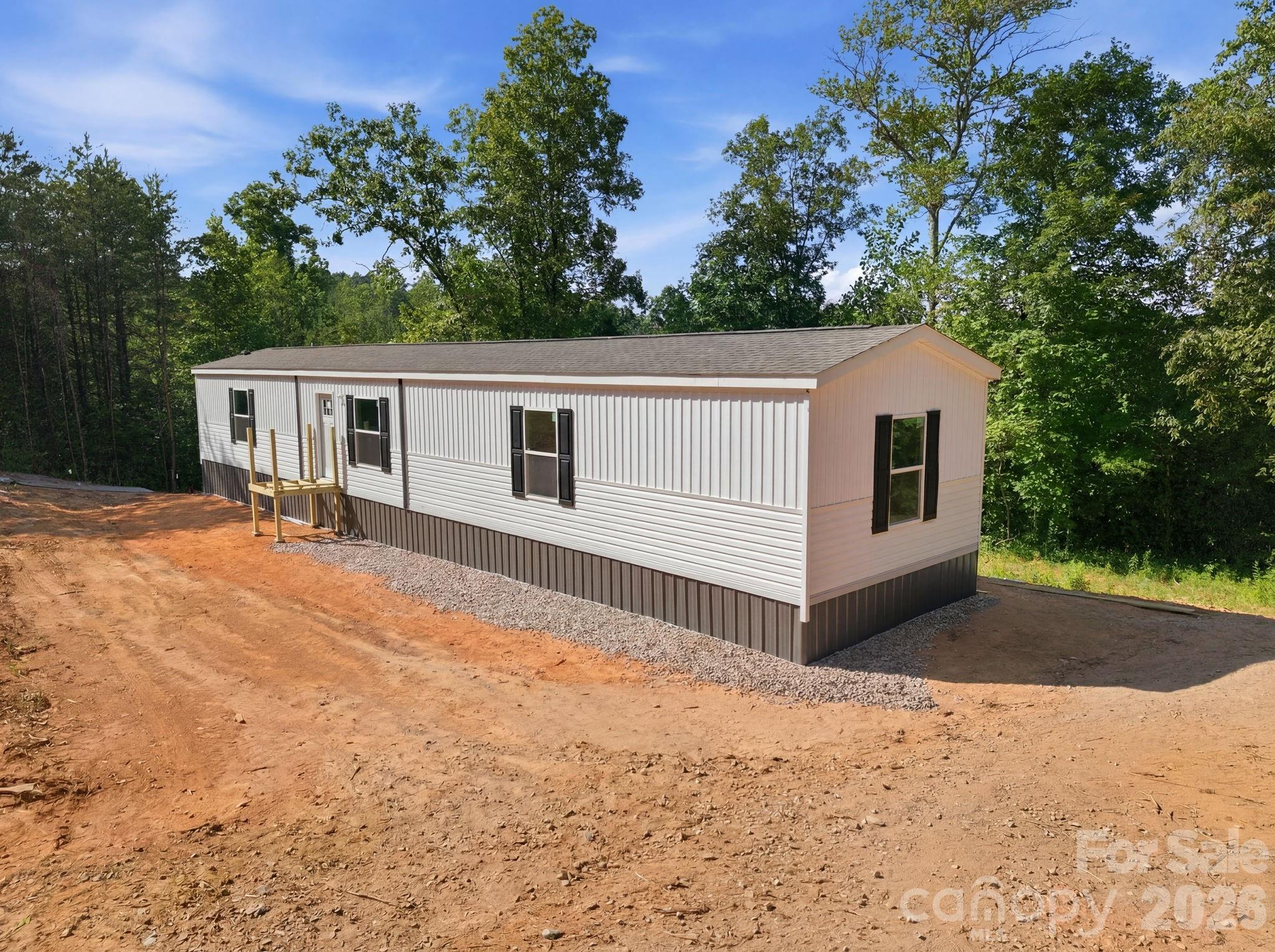 7499 Virginia Ridge property