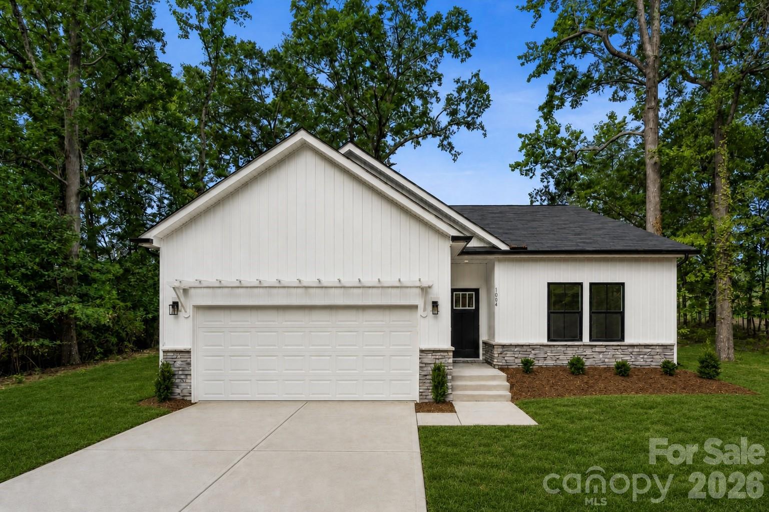 1004 Oak Hill Drive