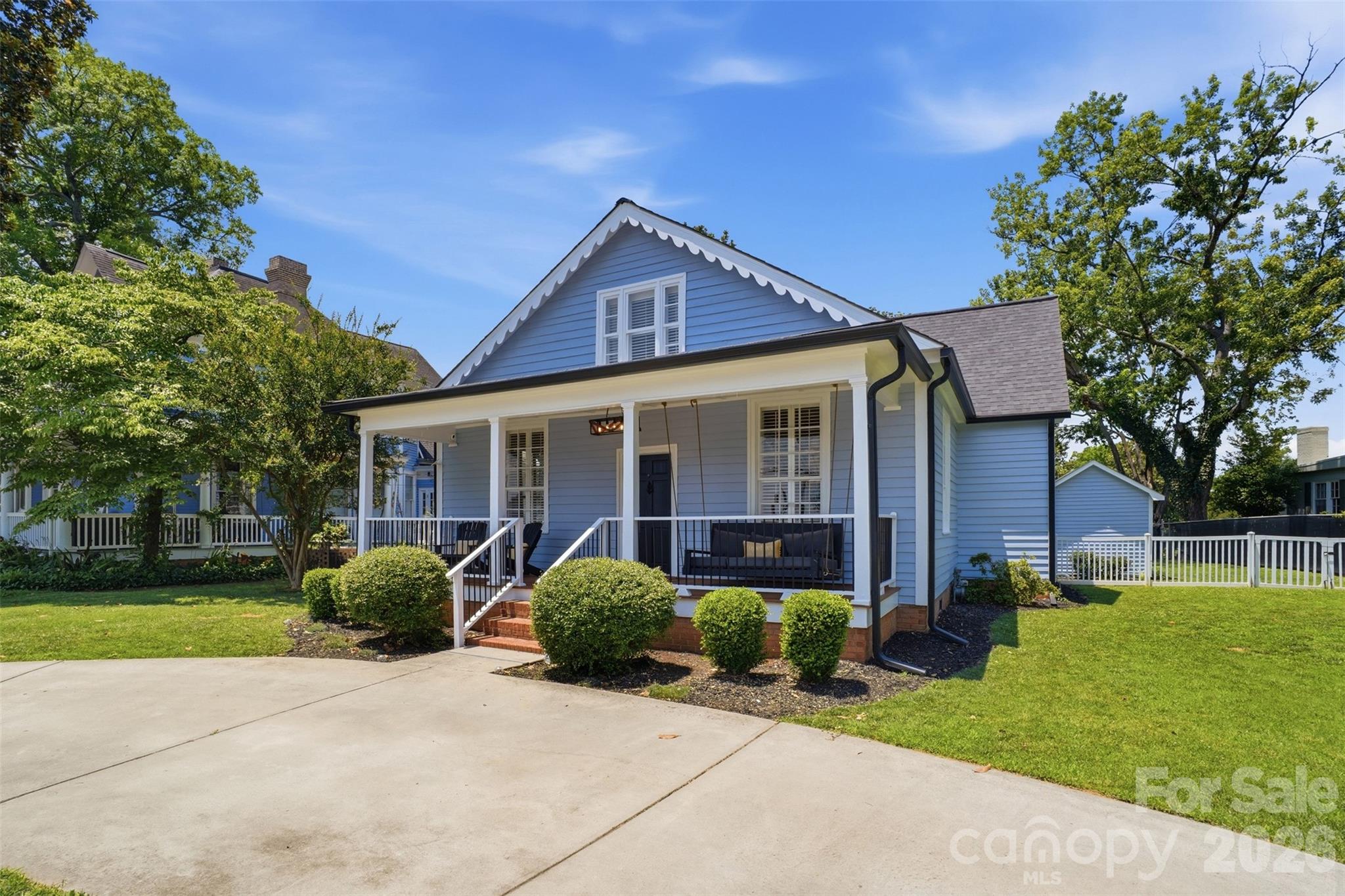 500 Main Avenue property